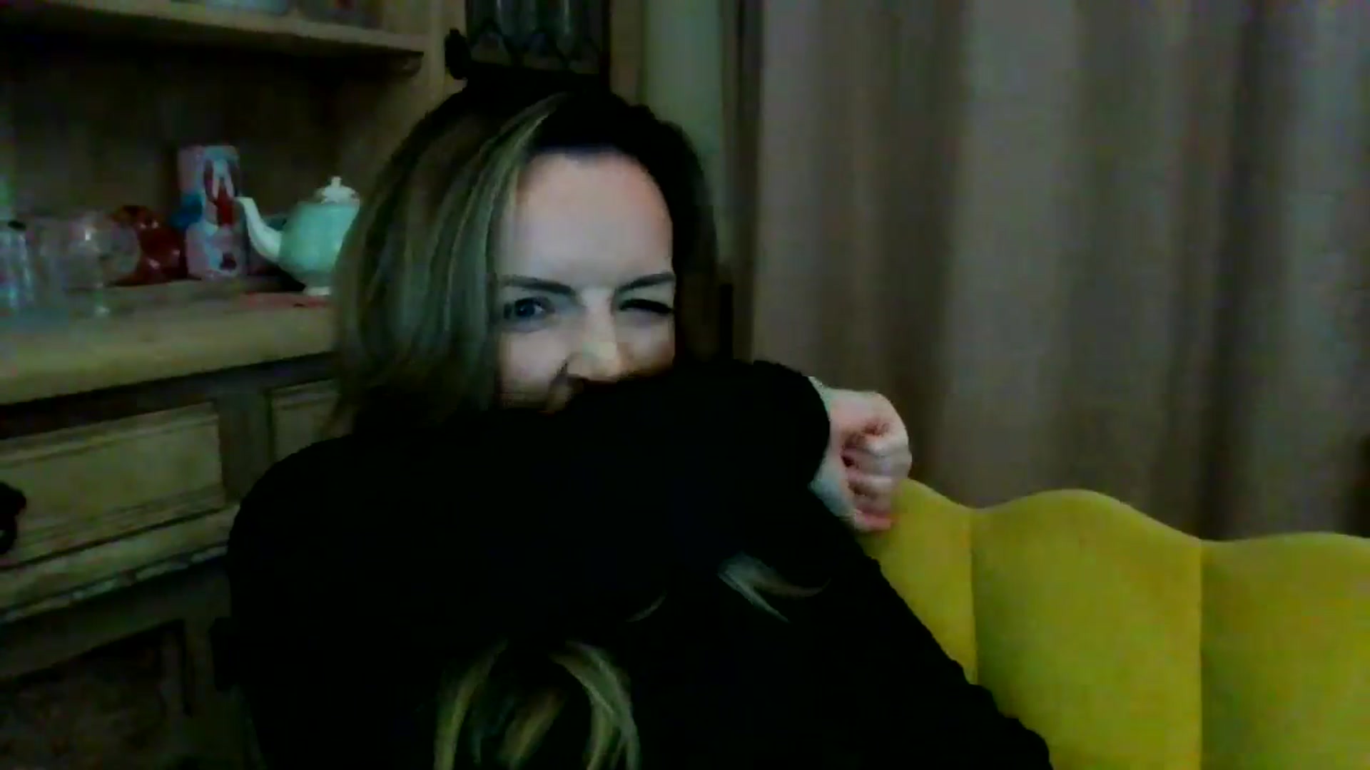 Gallery image thumbnail from Courtney's myfreecams stream on, 05/31/2024, 11:04 image 10 of 20