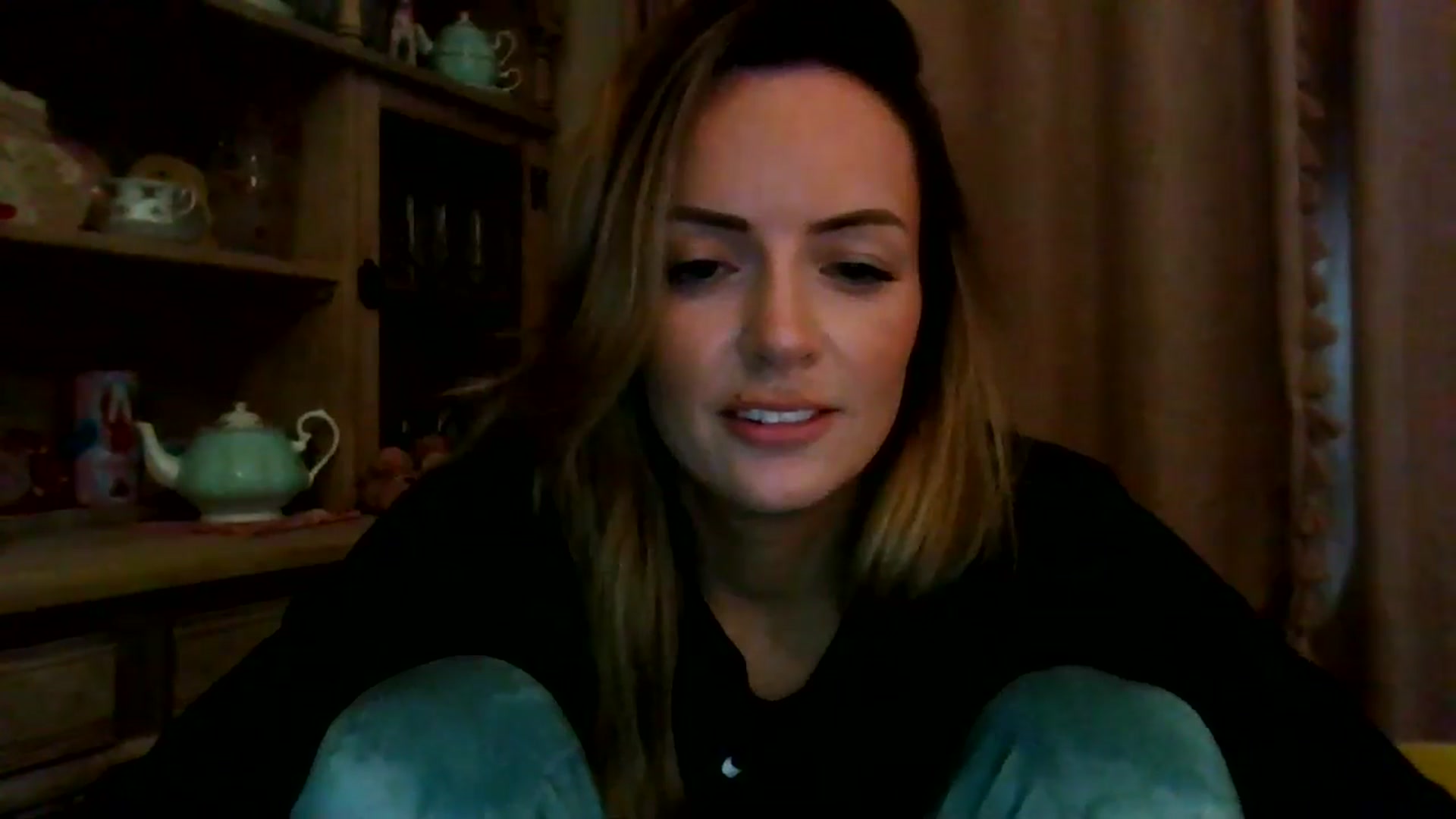 Gallery image thumbnail from Courtney's myfreecams stream on, 05/31/2024, 11:04 image 14 of 20