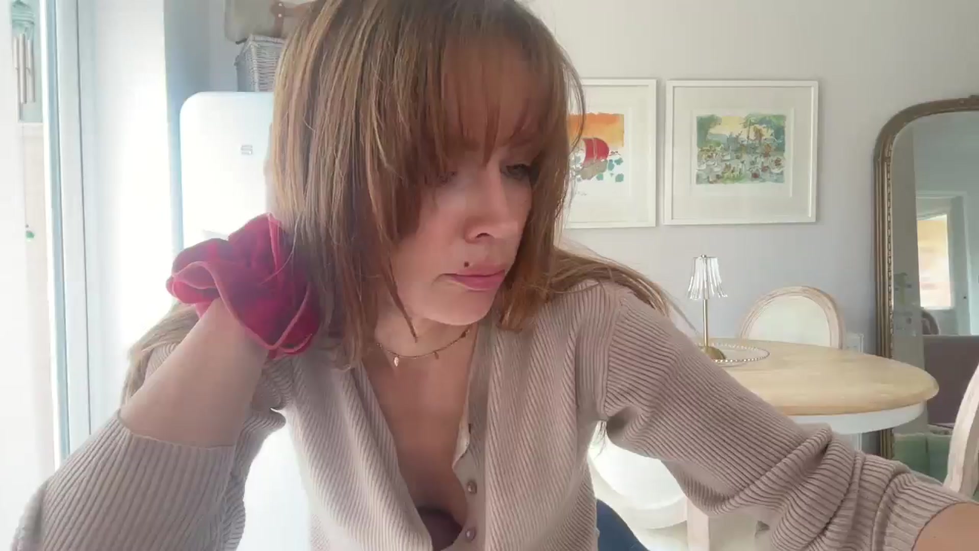 Gallery image thumbnail from Courtney's myfreecams stream on, 05/19/2025, 12:31 image 4 of 20