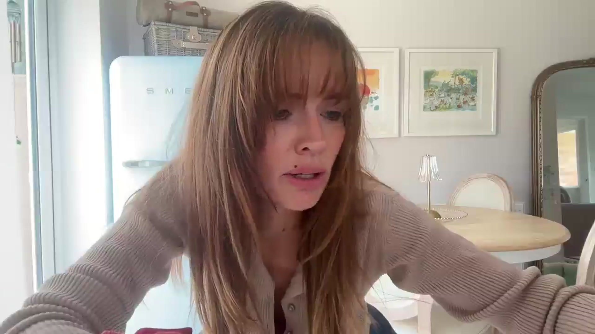 Gallery image thumbnail from Courtney's myfreecams stream on, 05/19/2025, 12:31 image 2 of 20
