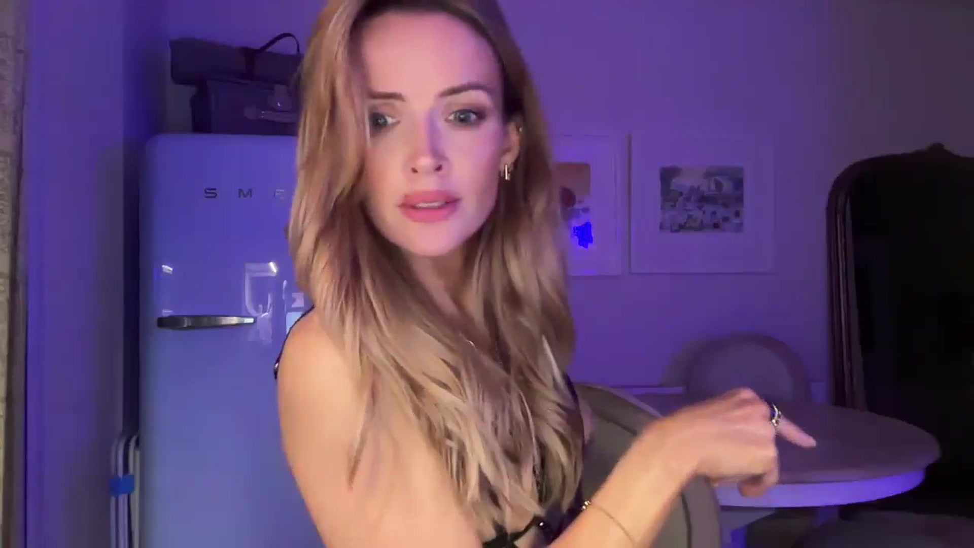 Gallery image thumbnail from Courtney's myfreecams stream on, 06/10/2025, 23:11 image 16 of 20
