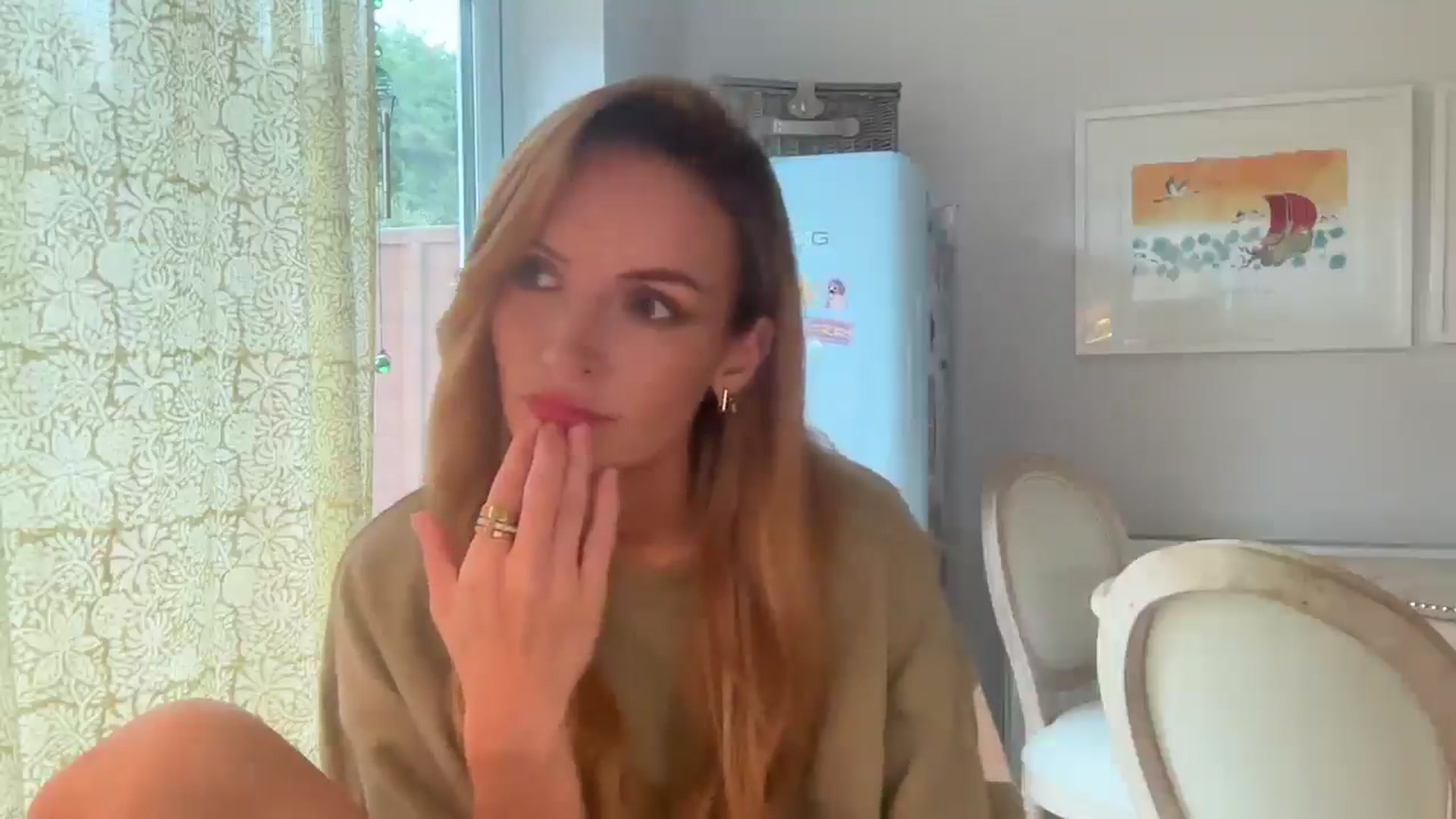 Gallery image thumbnail from Courtney's myfreecams stream on, 06/28/2025, 23:38 image 11 of 20