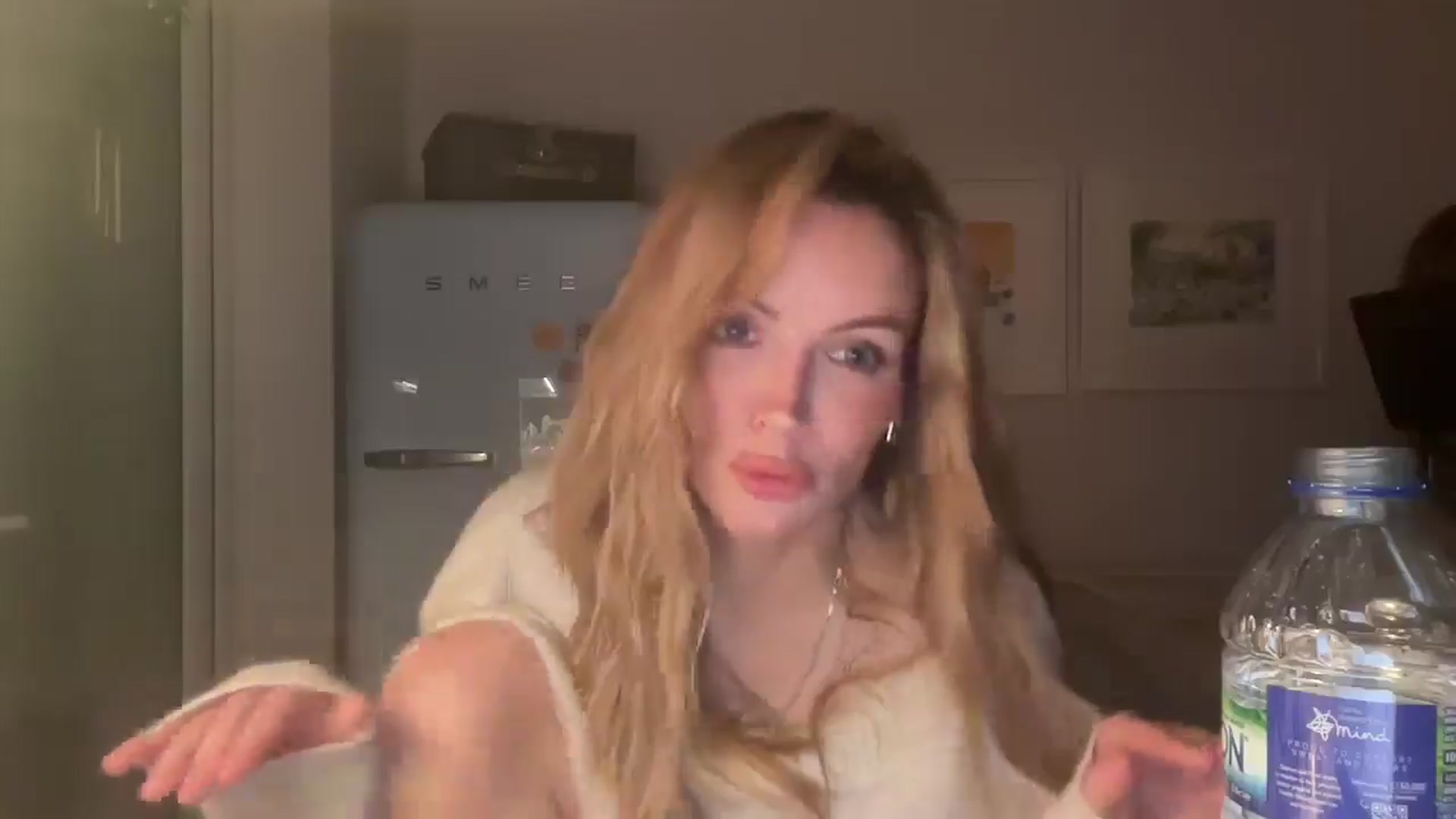 Gallery image thumbnail from Courtney's myfreecams stream on, 06/29/2025, 22:35 image 10 of 20