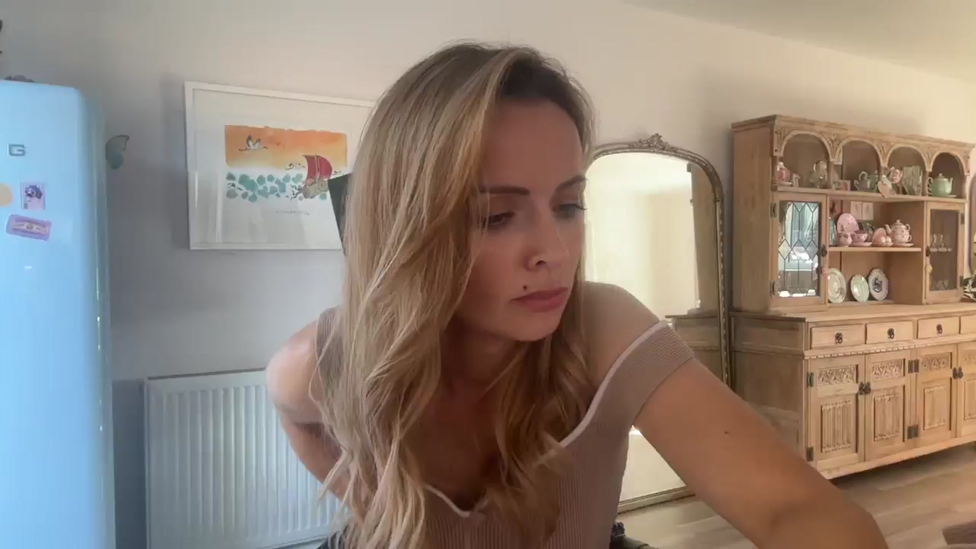 Gallery image thumbnail from Courtney's myfreecams stream on, 07/08/2025, 17:27 image 6 of 20