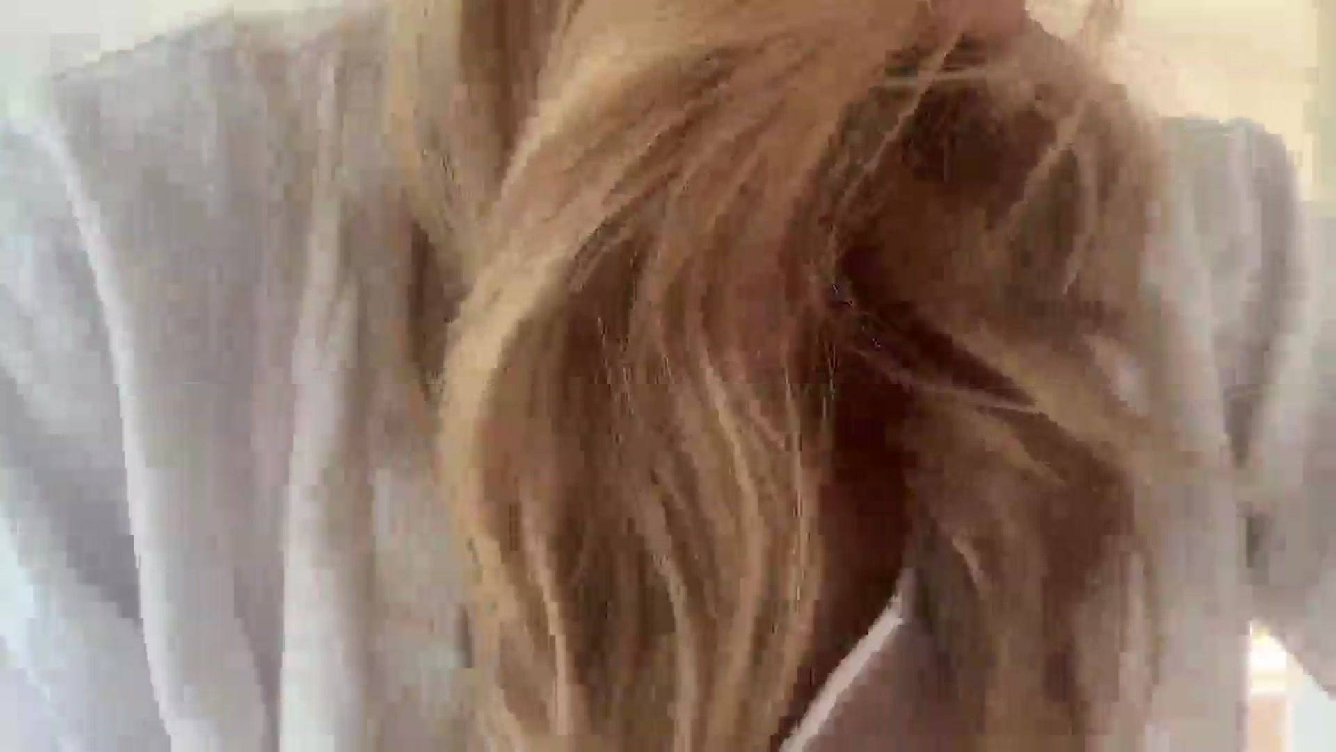 Gallery image thumbnail from Courtney's myfreecams stream on, 07/08/2025, 18:29 image 9 of 20