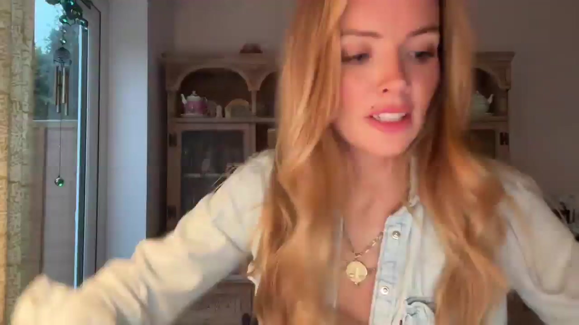 Gallery image thumbnail from Courtney's myfreecams stream on, 07/21/2025, 21:51 image 1 of 20