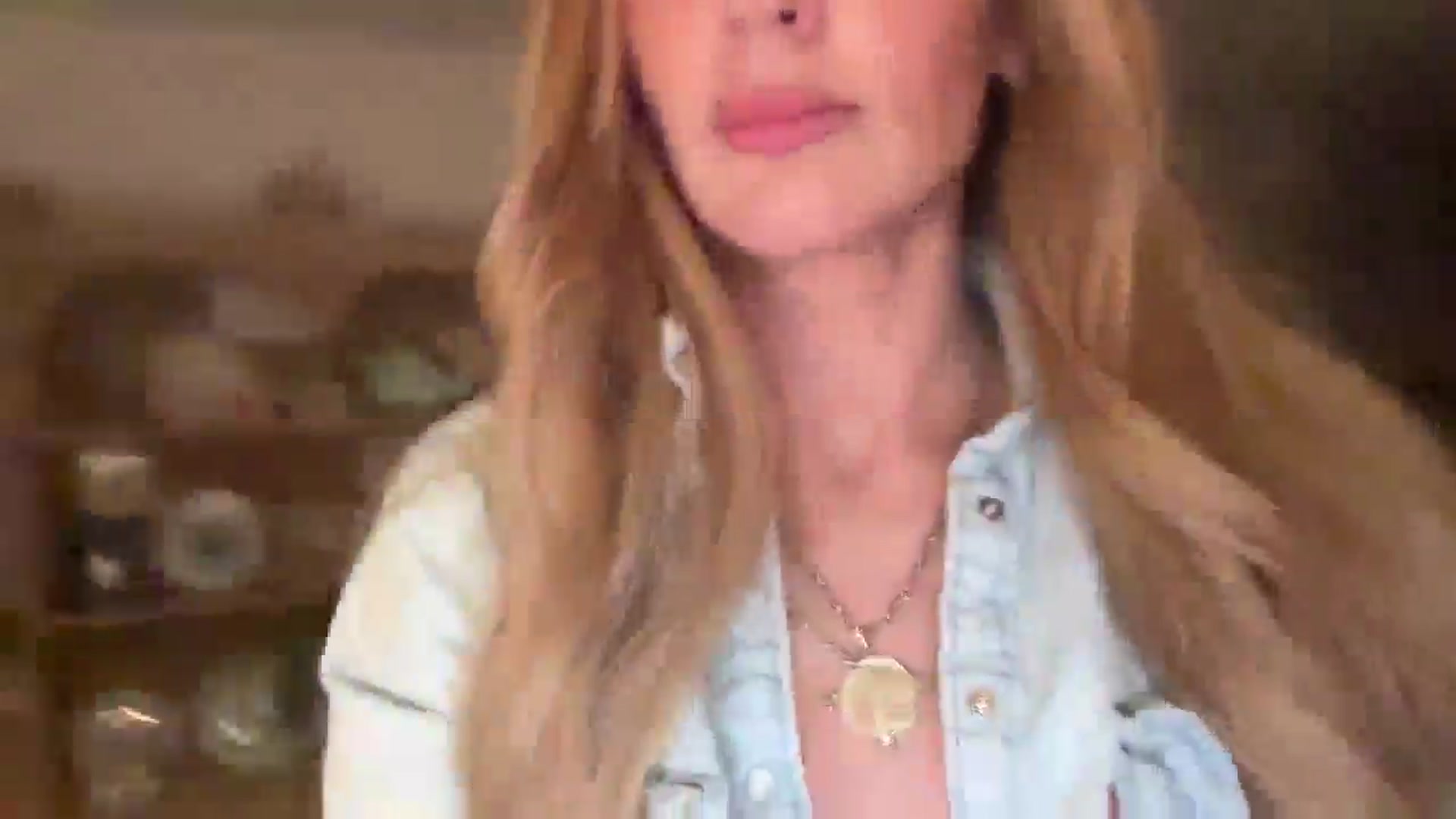 Gallery image thumbnail from Courtney's myfreecams stream on, 07/21/2025, 21:51 image 19 of 20
