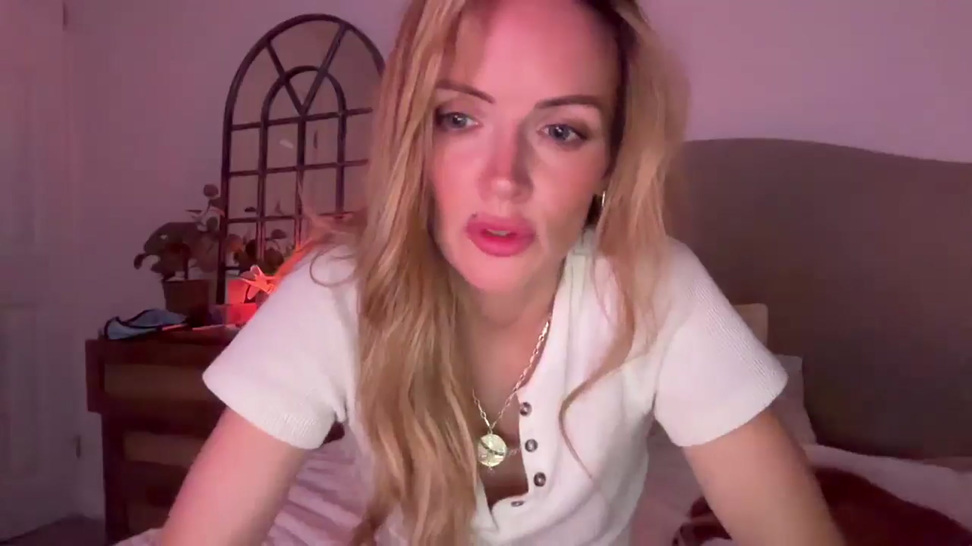 Gallery image thumbnail from Courtney's myfreecams stream on, 07/21/2025, 22:27 image 18 of 20