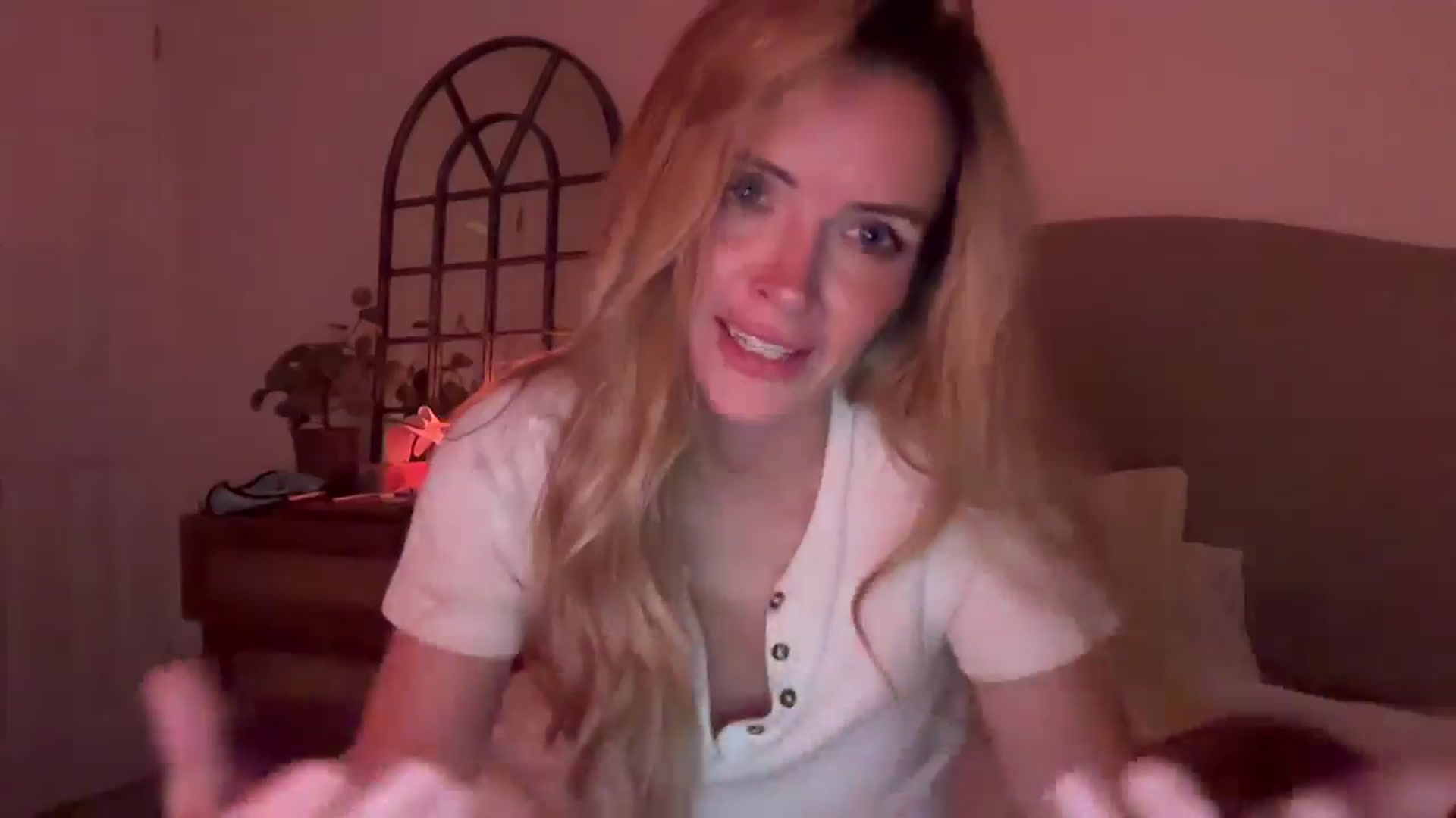 Gallery image thumbnail from Courtney's myfreecams stream on, 07/21/2025, 22:27 image 20 of 20