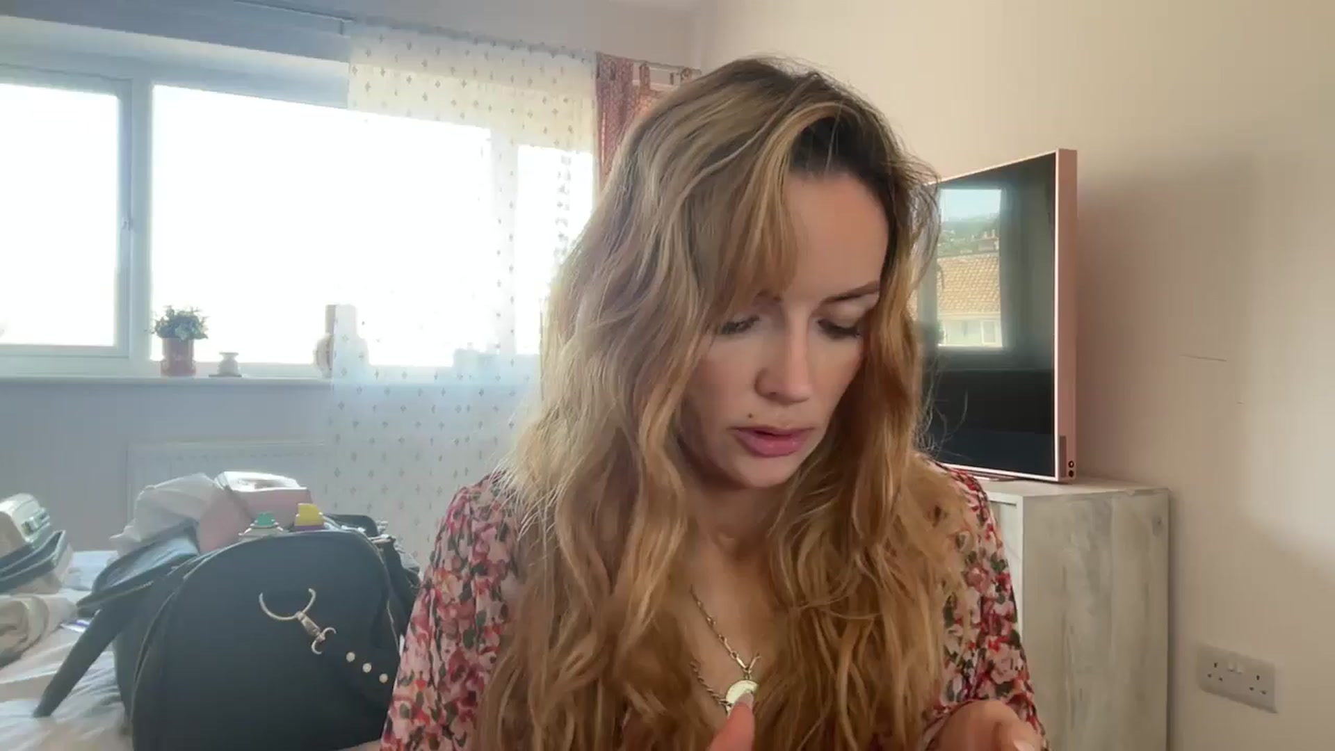 Gallery image thumbnail from Courtney's myfreecams stream on, 07/25/2025, 08:07 image 17 of 20