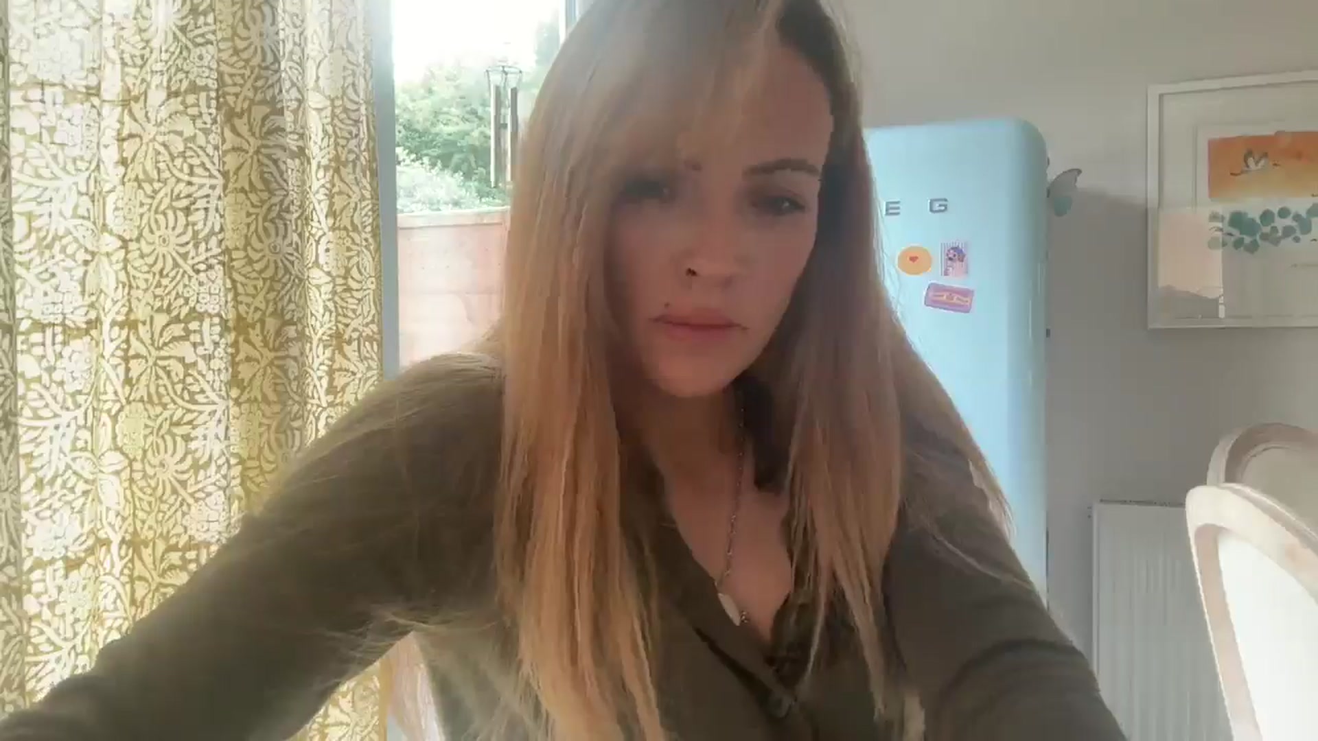 Gallery image thumbnail from Courtney's myfreecams stream on, 08/05/2025, 14:25 image 3 of 20