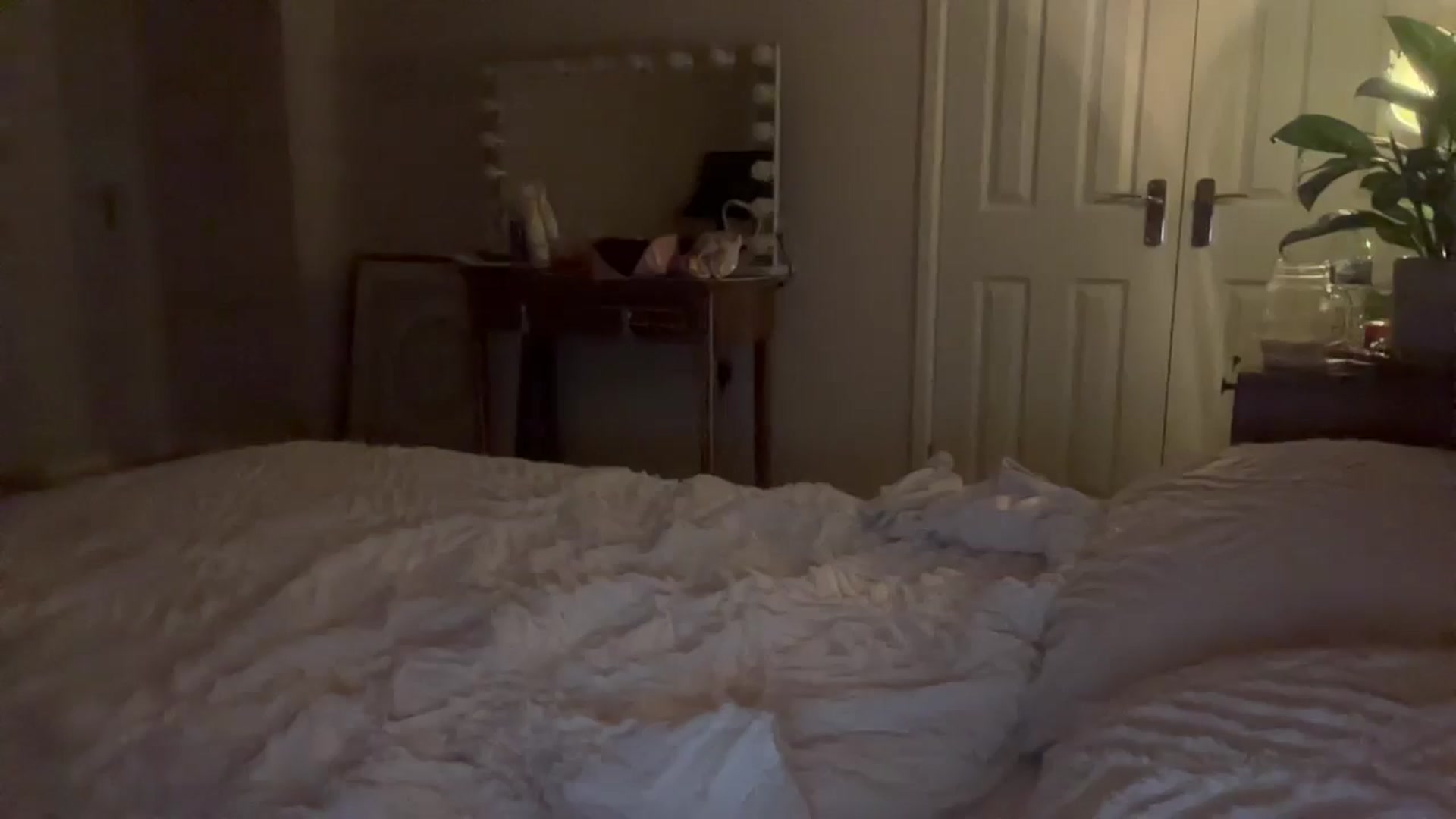 Gallery image thumbnail from Courtney's myfreecams stream on, 08/14/2025, 24:05 image 12 of 20