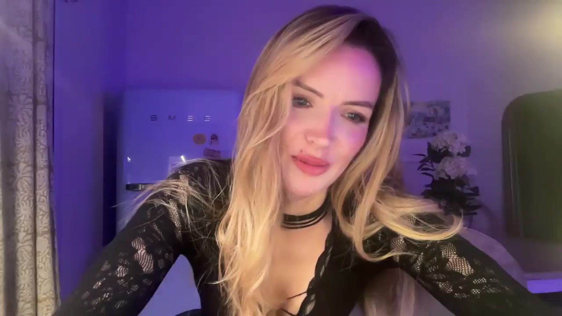 Gallery image thumbnail from Courtney's myfreecams stream on, 08/18/2025, 22:02 image 11 of 20