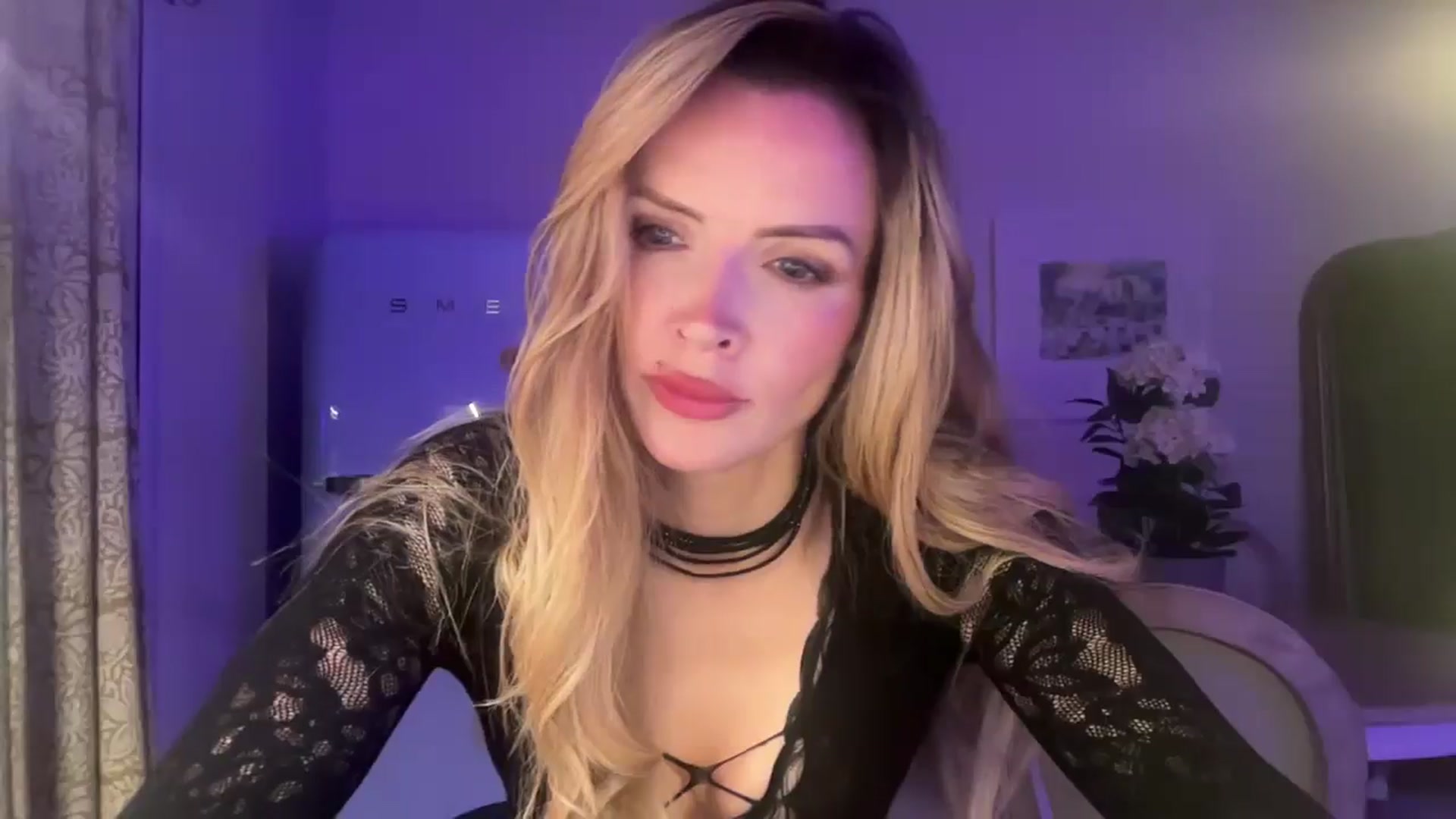 Gallery image thumbnail from Courtney's myfreecams stream on, 08/18/2025, 22:02 image 10 of 20