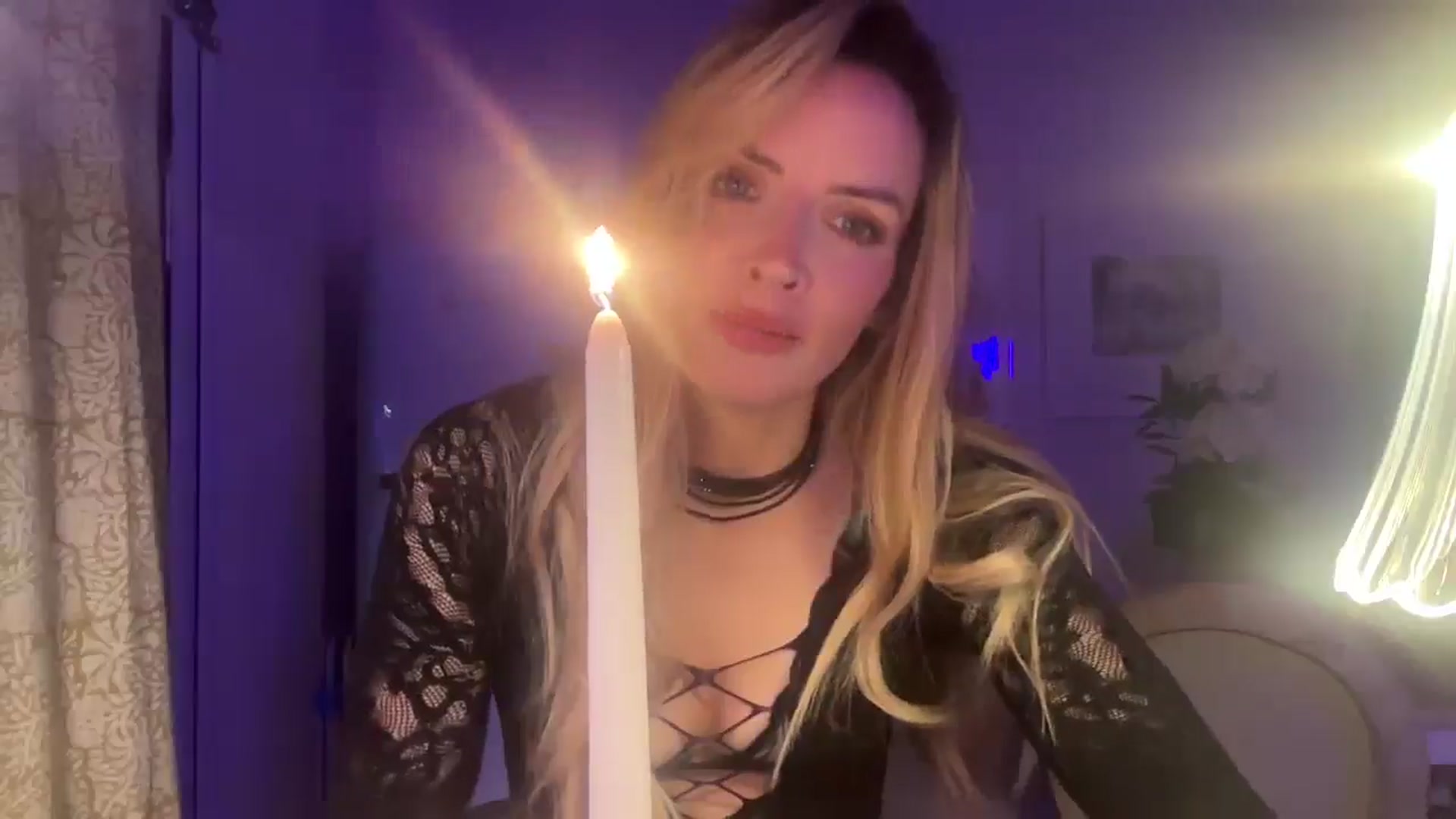 Gallery image thumbnail from Courtney's myfreecams stream on, 08/18/2025, 23:51 image 13 of 20