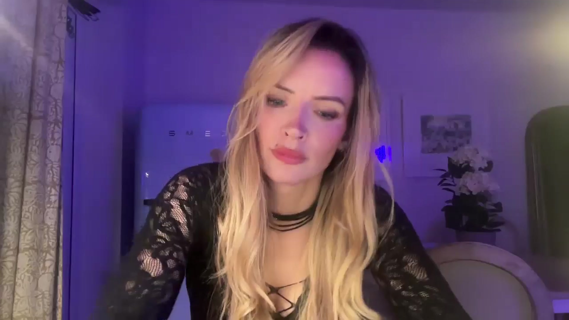 Gallery image thumbnail from Courtney's myfreecams stream on, 08/18/2025, 23:51 image 3 of 20
