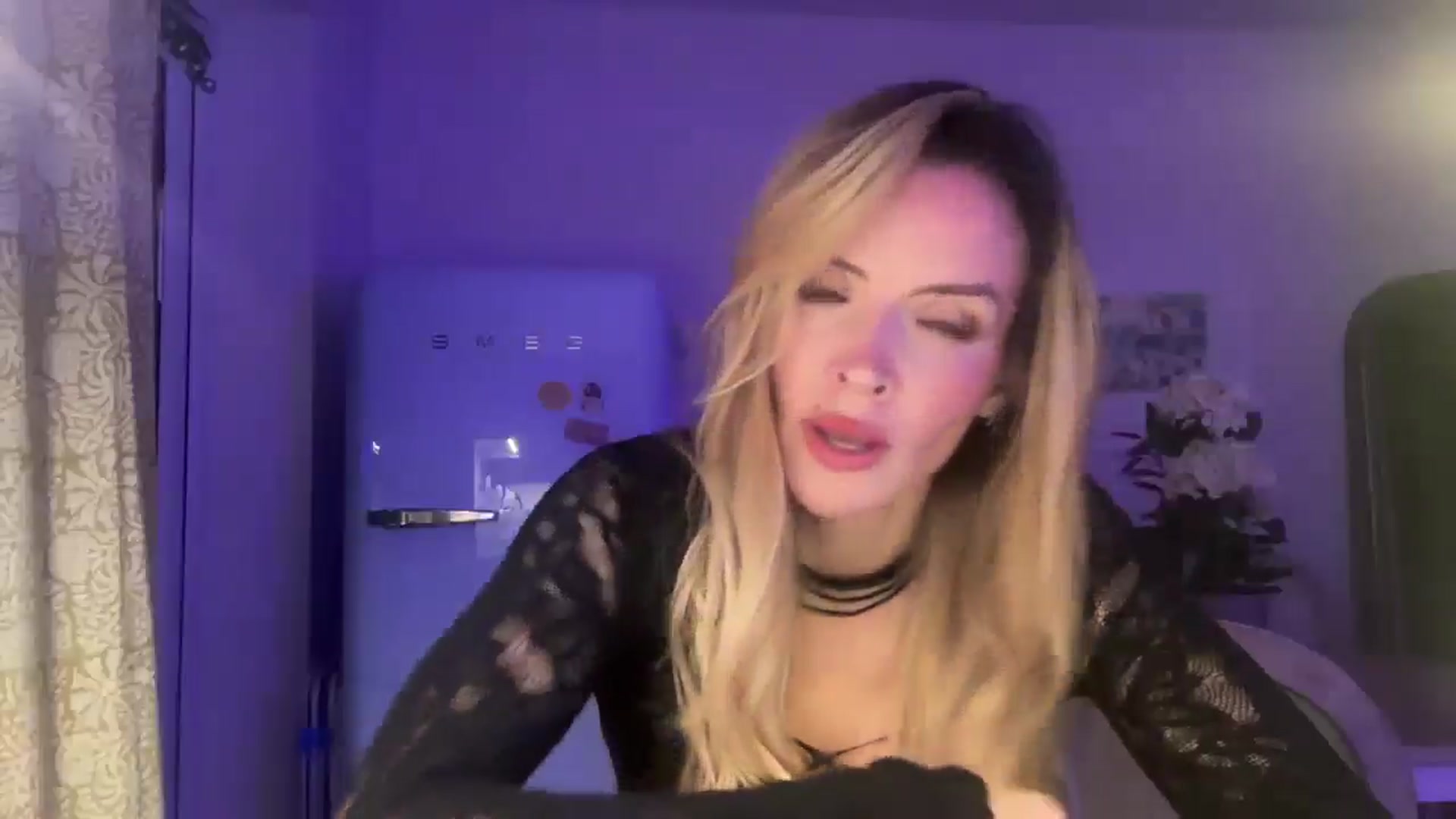 Gallery image thumbnail from Courtney's myfreecams stream on, 08/18/2025, 23:51 image 7 of 20