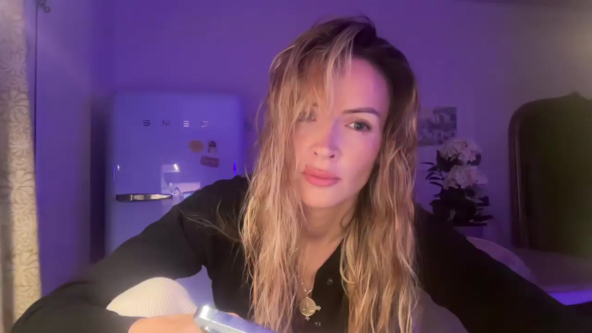 Gallery image thumbnail from Courtney's myfreecams stream on, 08/19/2025, 21:01 image 1 of 20