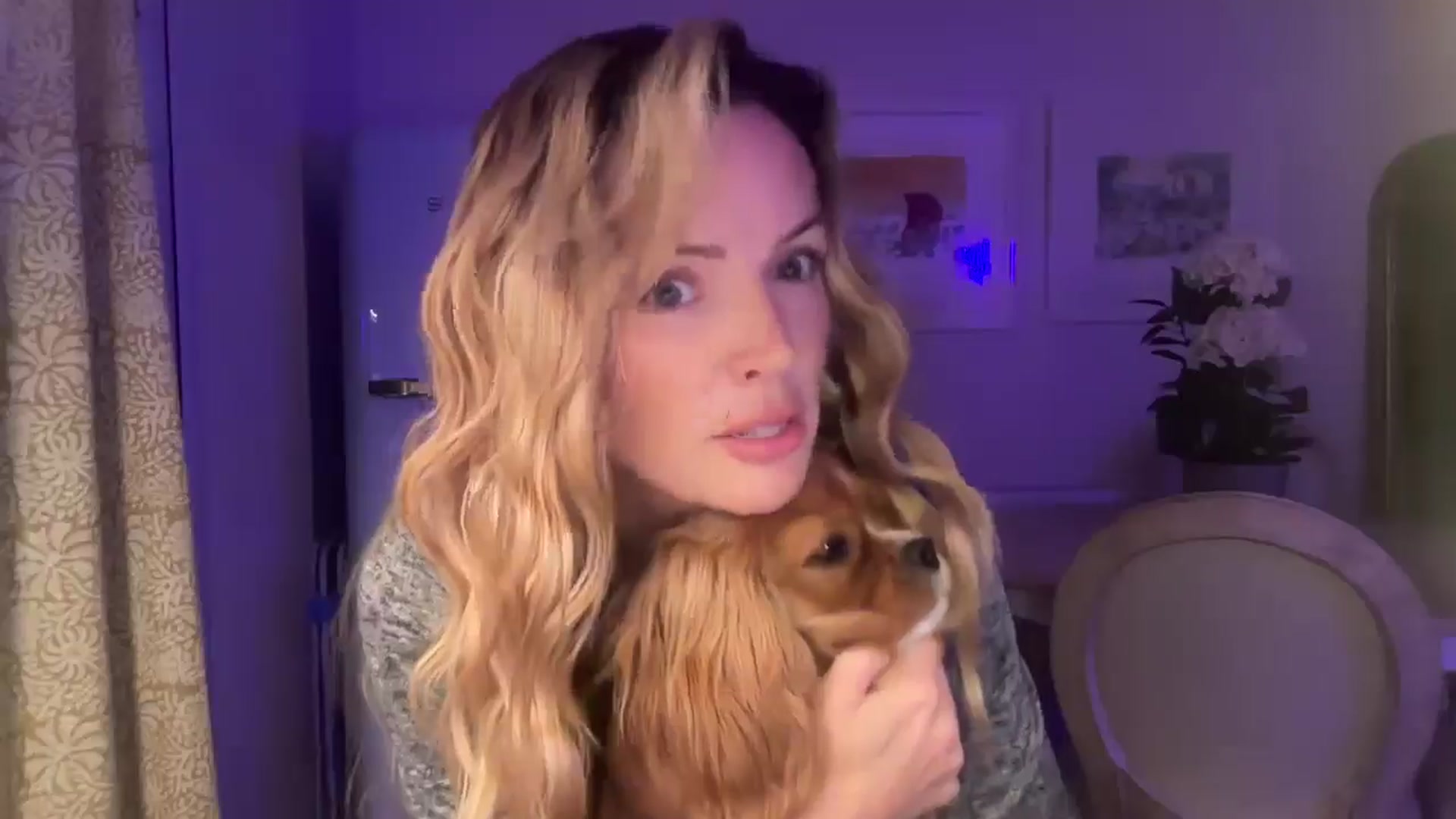 Gallery image thumbnail from Courtney's myfreecams stream on, 08/19/2025, 23:38 image 3 of 20