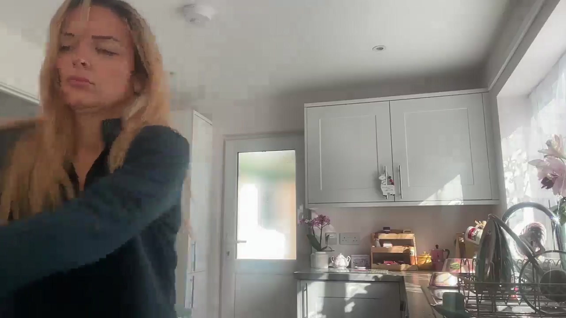 Gallery image thumbnail from Courtney's myfreecams stream on, 09/03/2025, 09:03 image 13 of 20