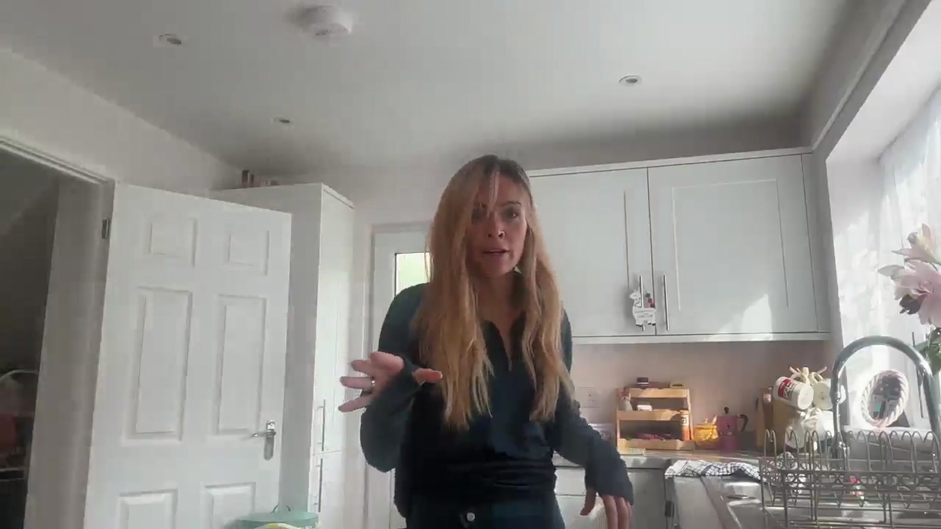 Gallery image thumbnail from Courtney's myfreecams stream on, 09/03/2025, 09:03 image 16 of 20
