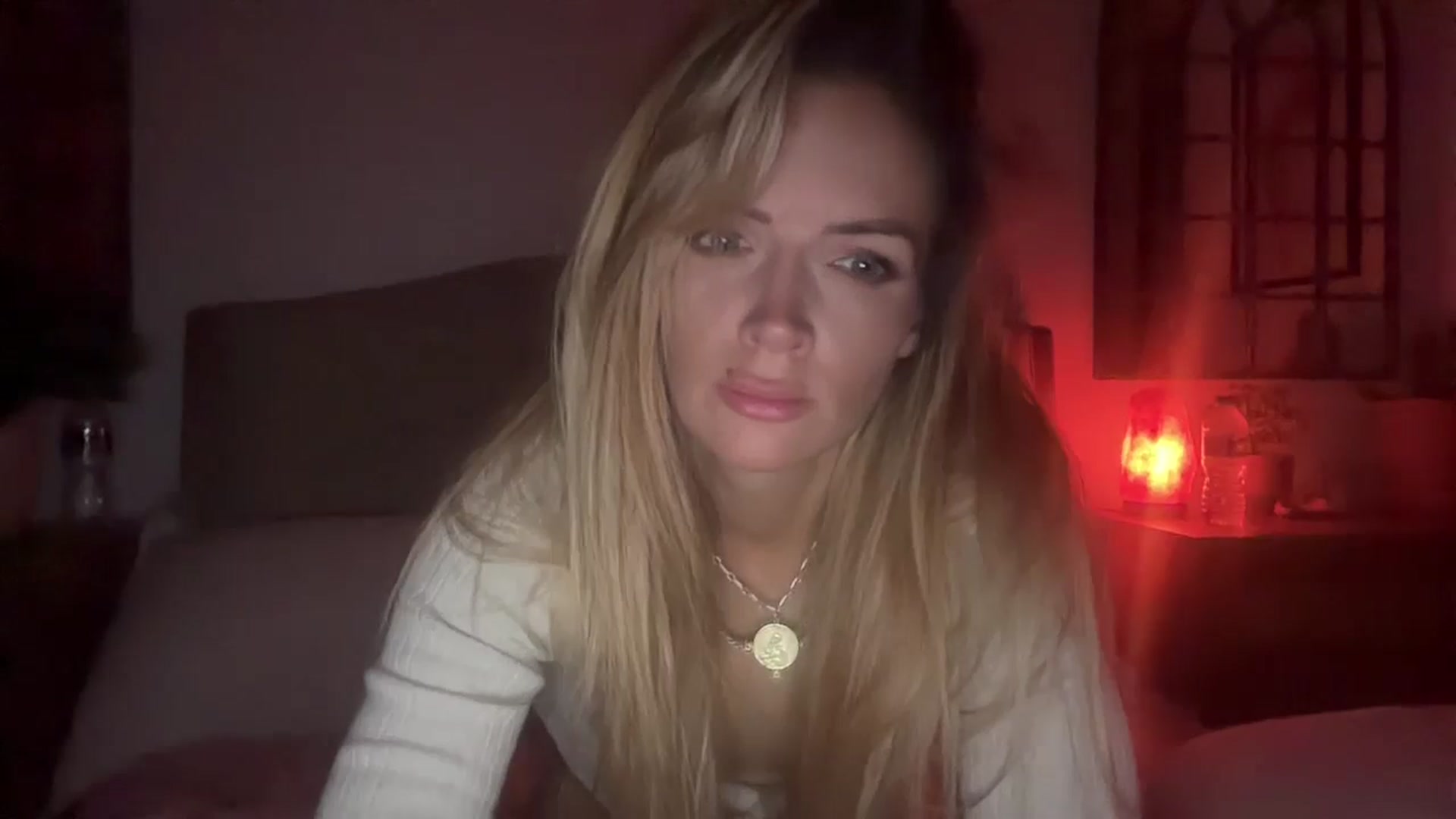 Gallery image thumbnail from Courtney's myfreecams stream on, 09/06/2025, 24:31 image 2 of 20