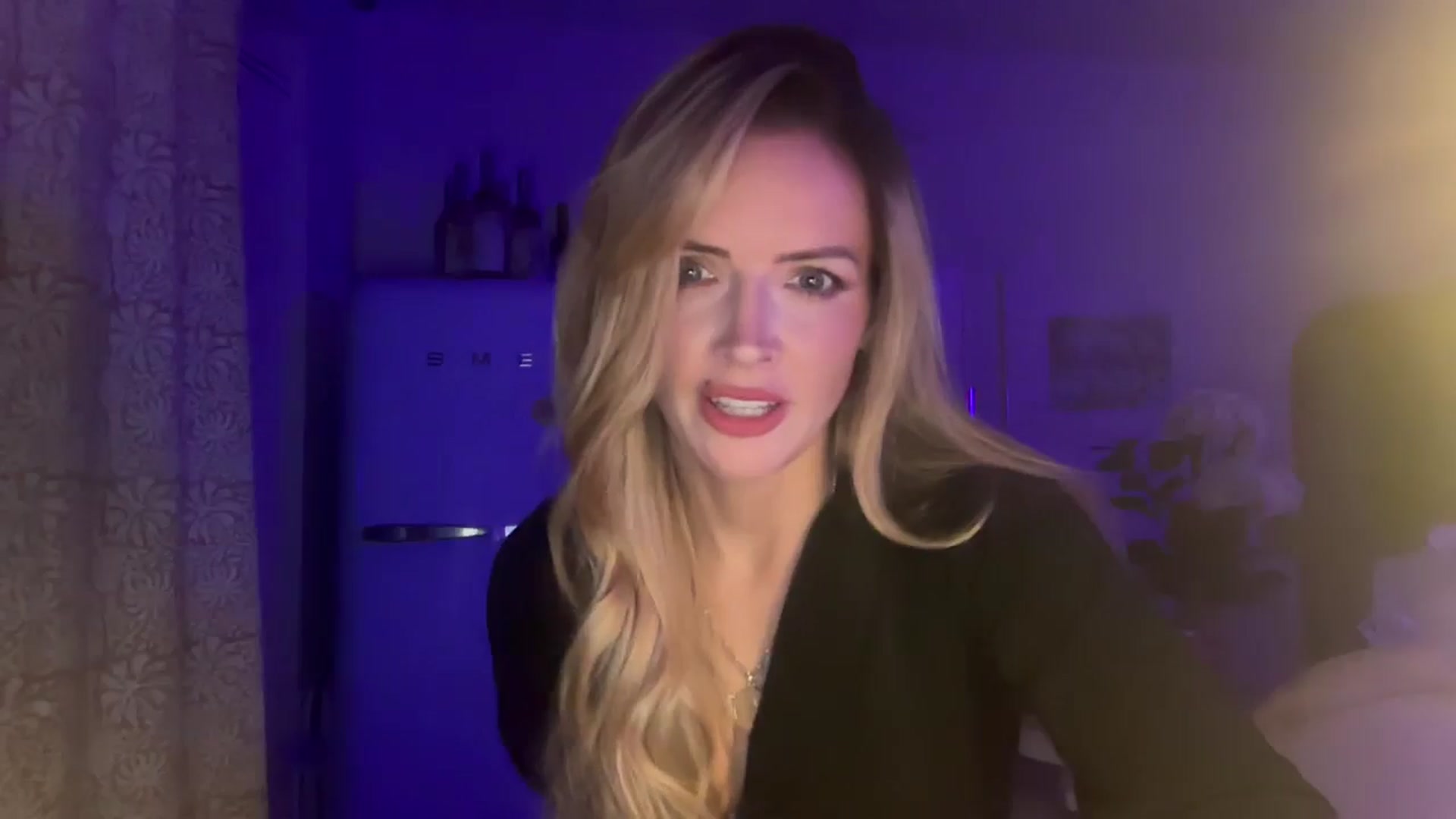 Gallery image thumbnail from Courtney's myfreecams stream on, 09/06/2025, 23:49 image 4 of 20