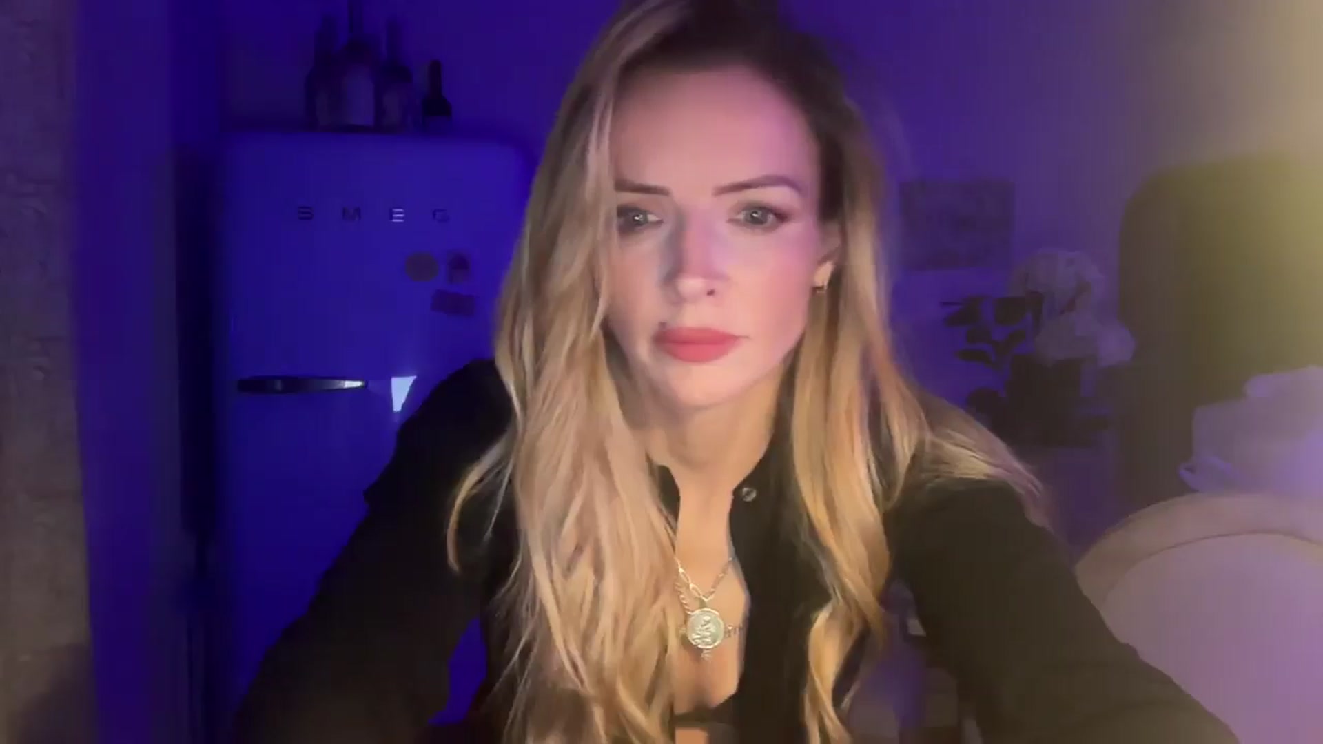 Gallery image thumbnail from Courtney's myfreecams stream on, 09/06/2025, 23:49 image 12 of 20