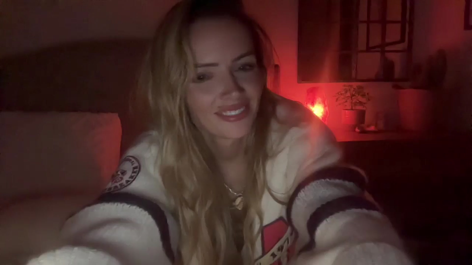 Gallery image thumbnail from Courtney's myfreecams stream on, 09/07/2025, 21:40 image 18 of 20