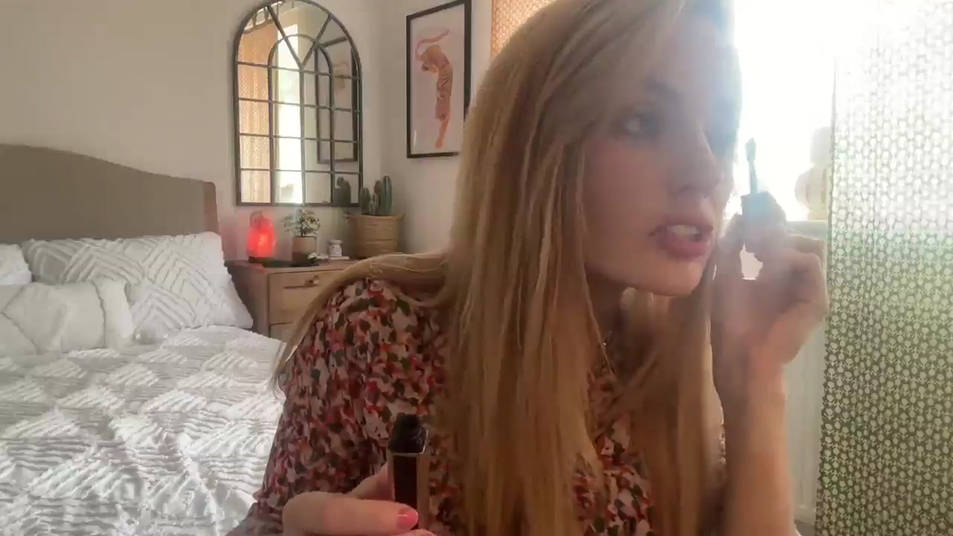 Gallery image thumbnail from Courtney's myfreecams stream on, 09/08/2025, 15:08 image 3 of 20