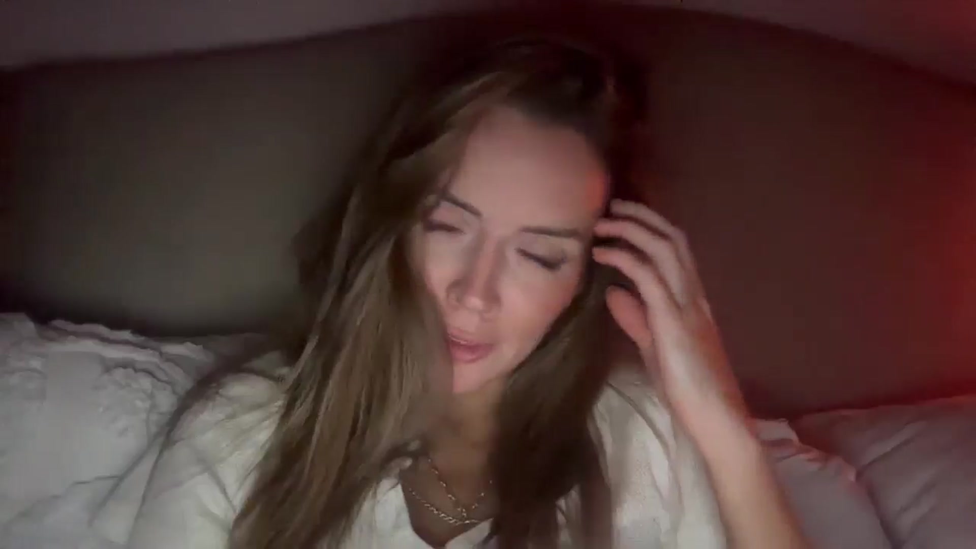 Gallery image thumbnail from Courtney's myfreecams stream on, 09/17/2025, 23:47 image 14 of 20