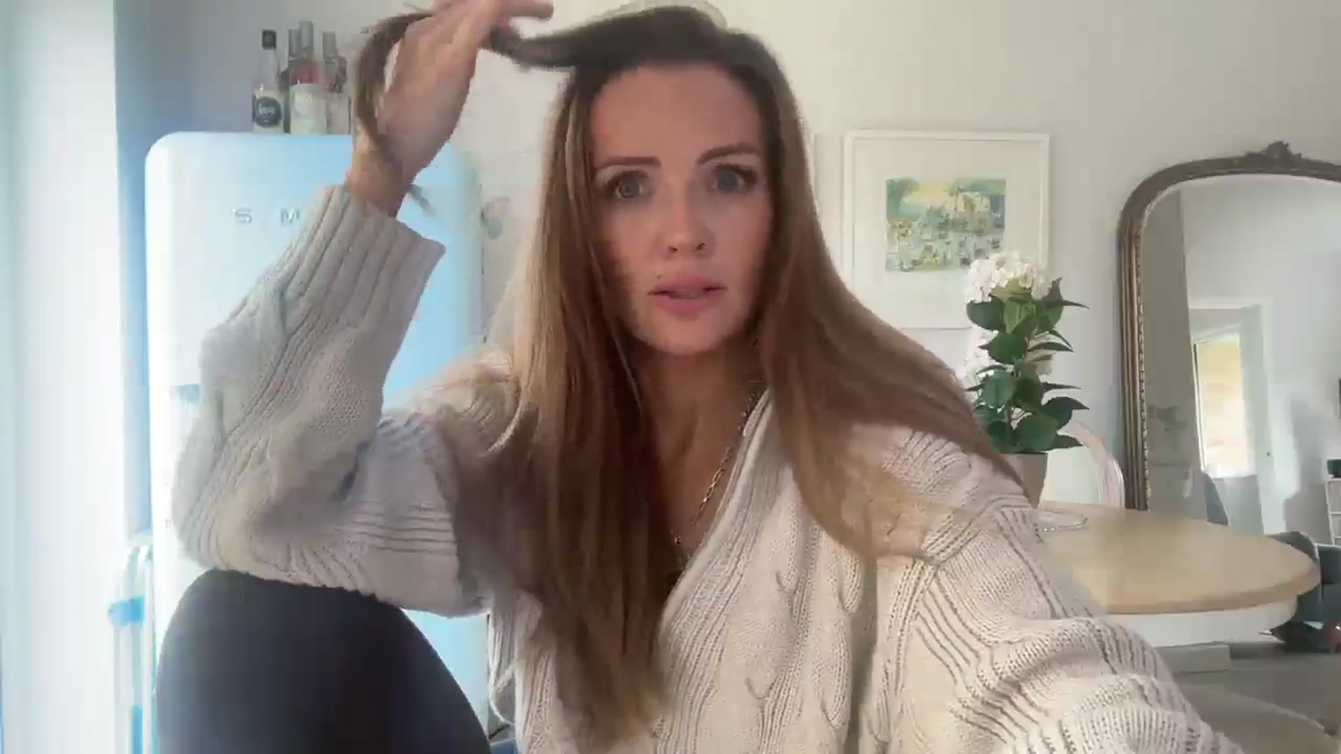 Gallery image thumbnail from Courtney's myfreecams stream on, 09/18/2025, 13:48 image 6 of 20