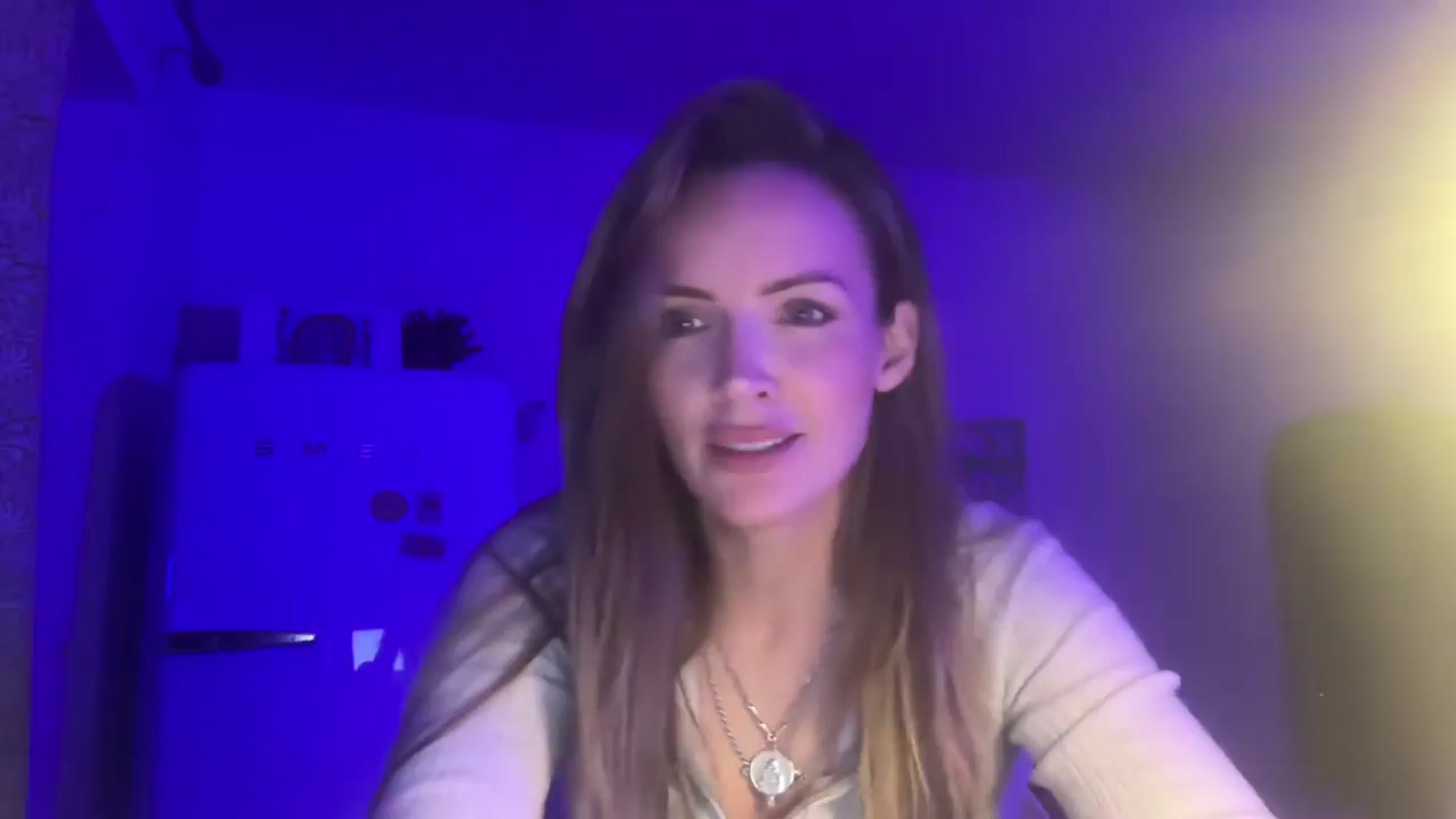 Gallery image thumbnail from Courtney's myfreecams stream on, 09/28/2025, 23:03 image 1 of 20