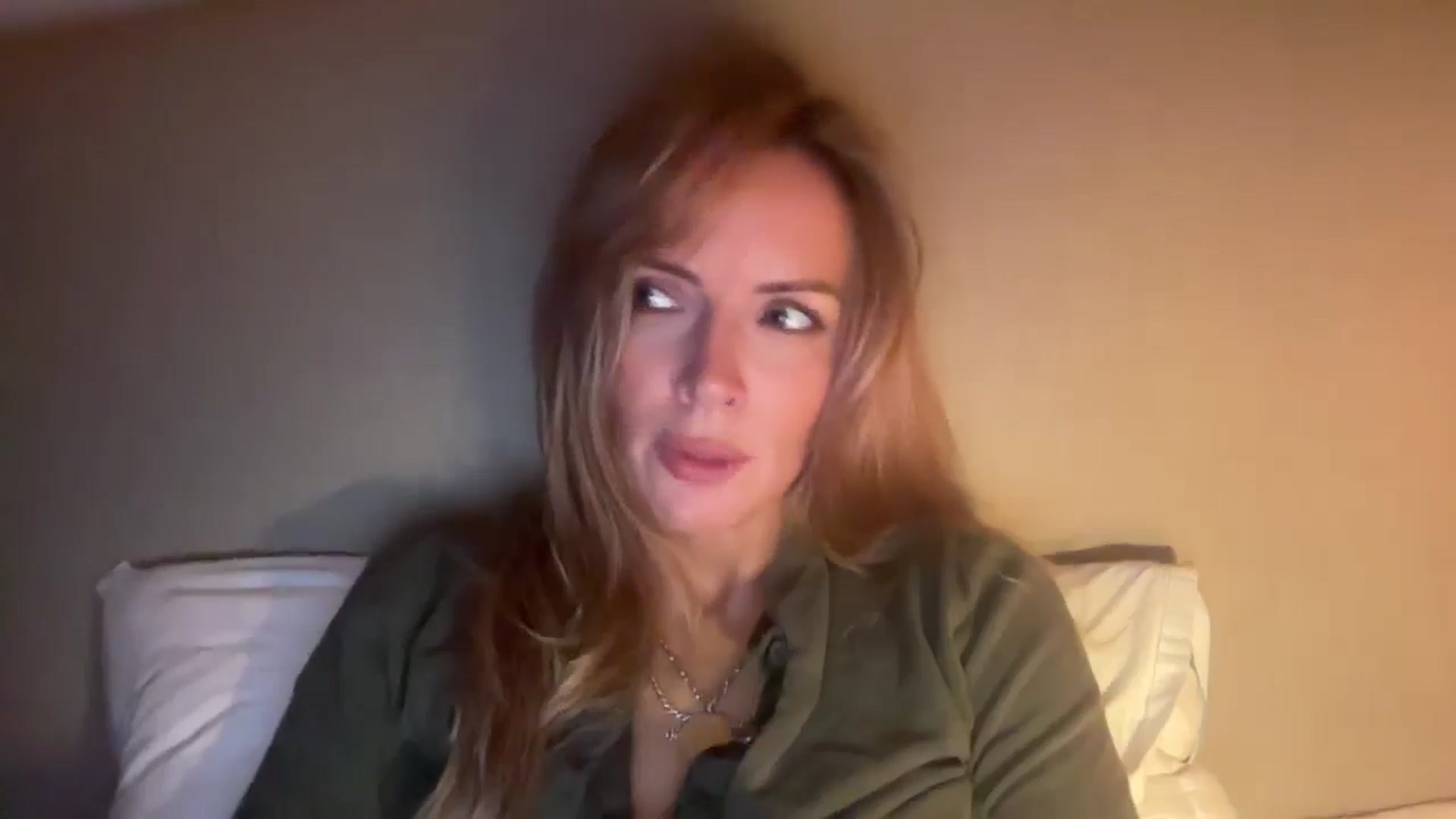 Gallery image thumbnail from Courtney's myfreecams stream on, 10/01/2025, 01:28 image 6 of 20