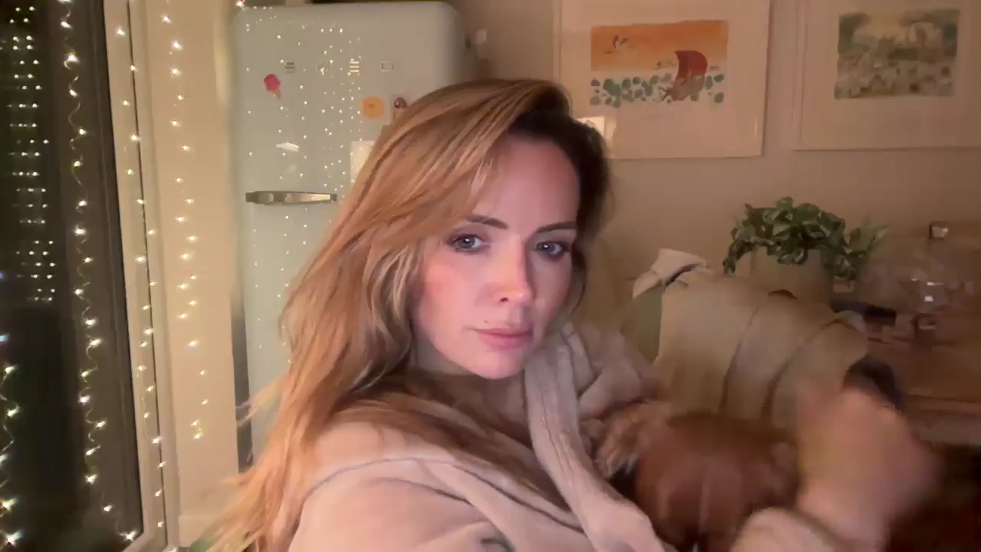 Gallery image thumbnail from Courtney's myfreecams stream on, 11/11/2025, 23:36 image 6 of 20