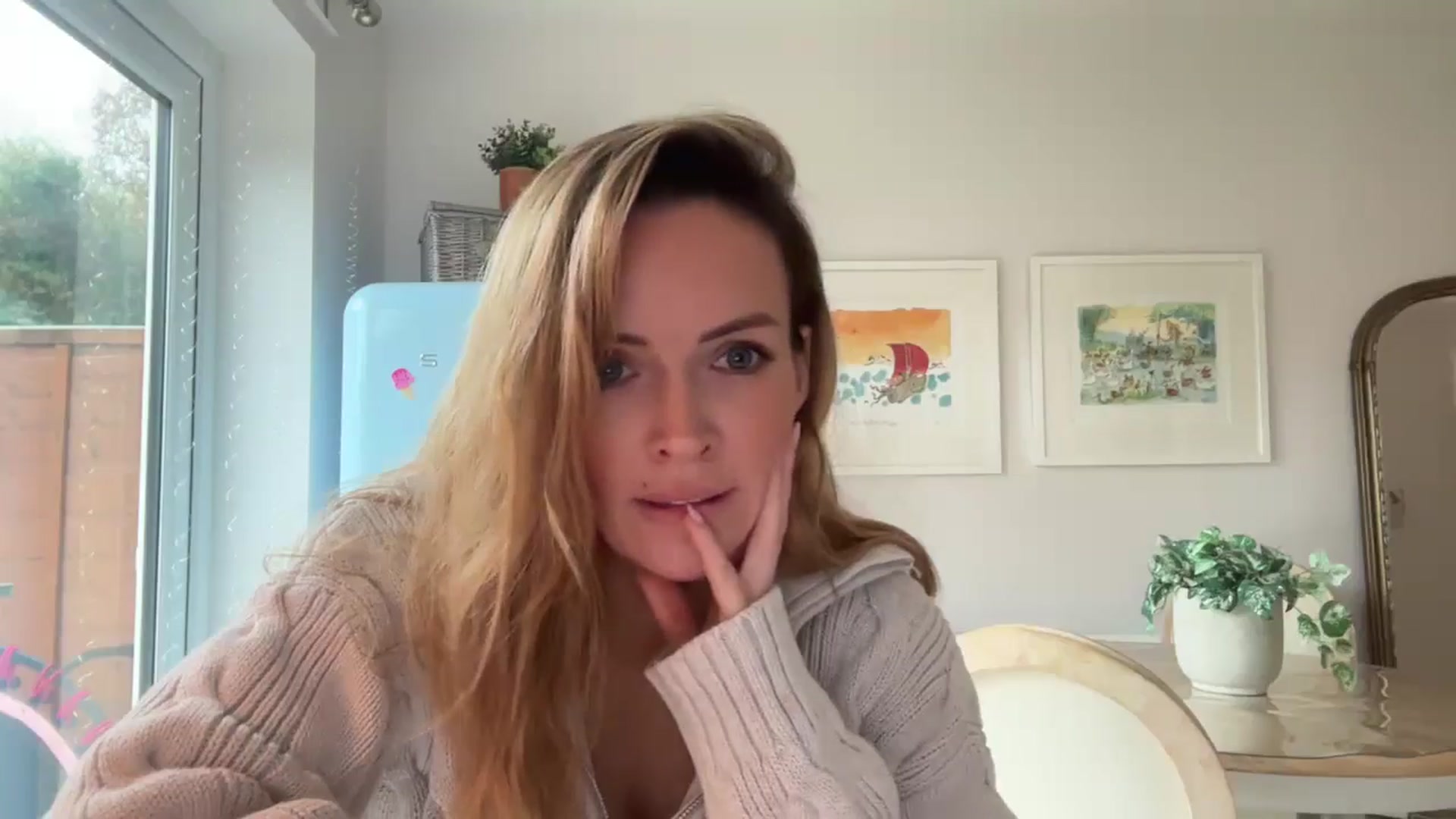 Gallery image thumbnail from Courtney's myfreecams stream on, 11/12/2025, 14:22 image 4 of 20