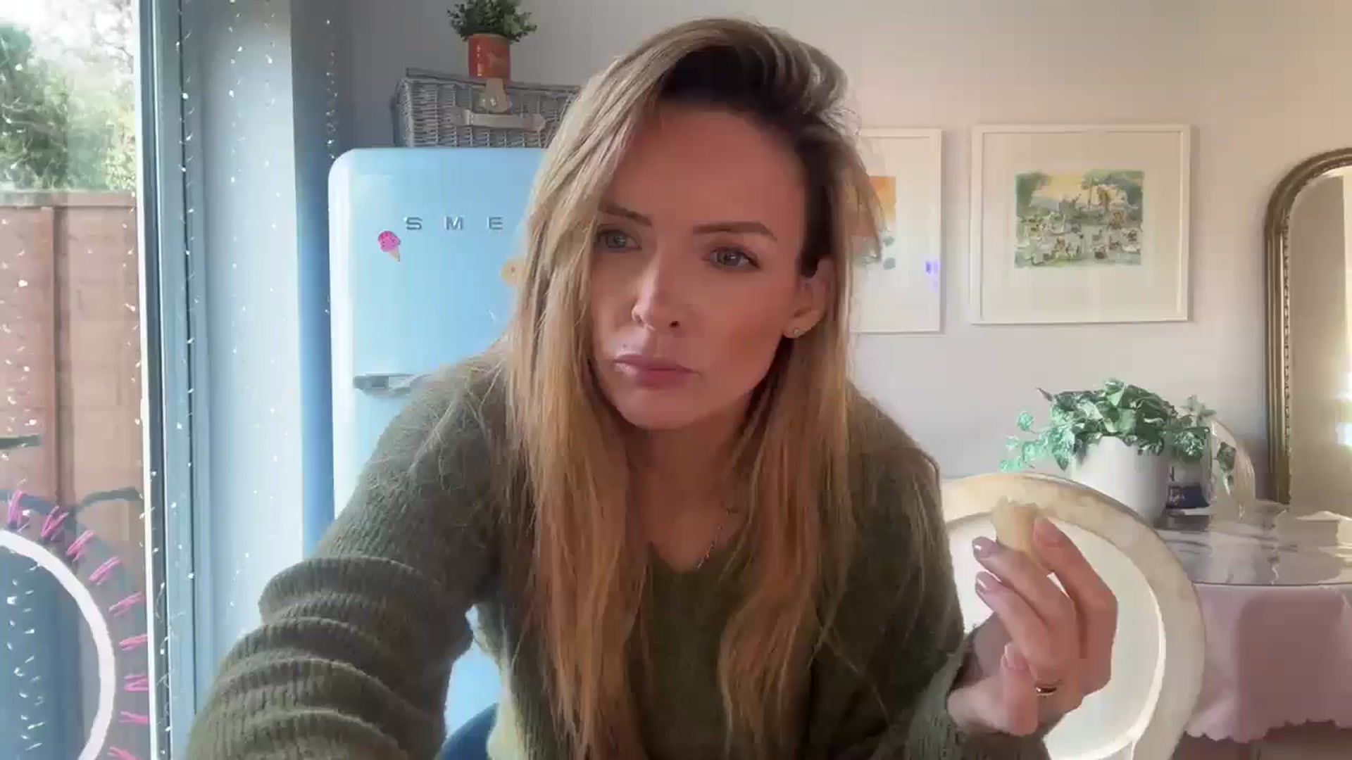 Gallery image thumbnail from Courtney's myfreecams stream on, 11/13/2025, 14:00 image 4 of 20