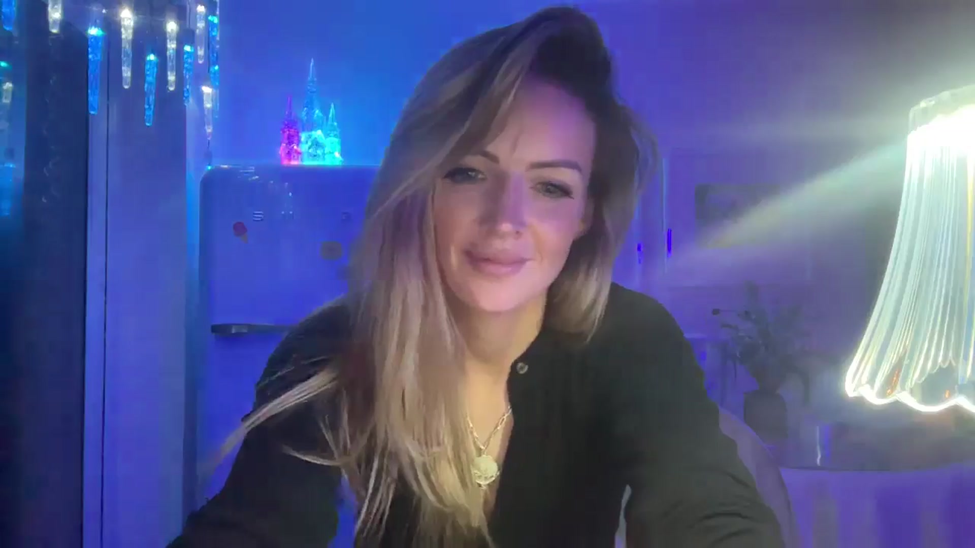 Gallery image thumbnail from Courtney's myfreecams stream on, 11/25/2025, 18:02 image 13 of 20