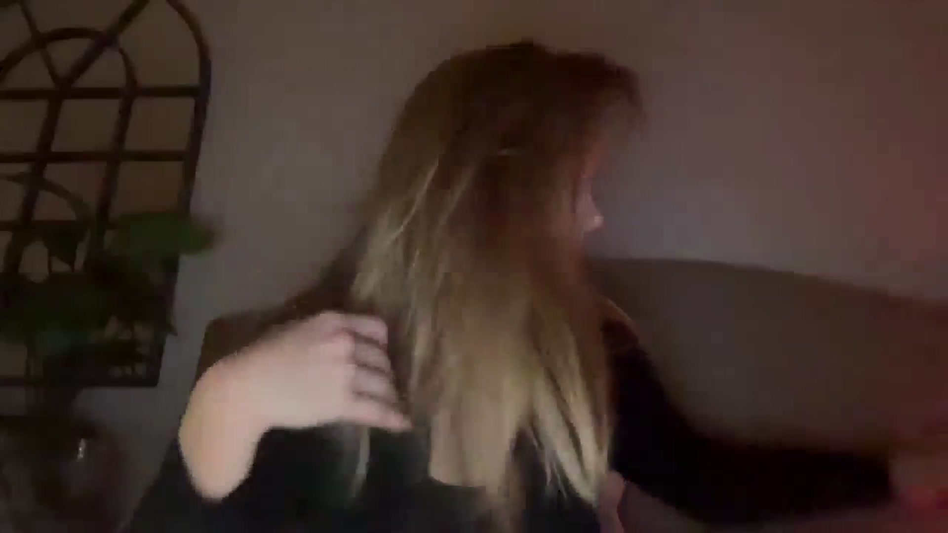 Gallery image thumbnail from Courtney's myfreecams stream on, 11/26/2025, 24:02 image 2 of 20