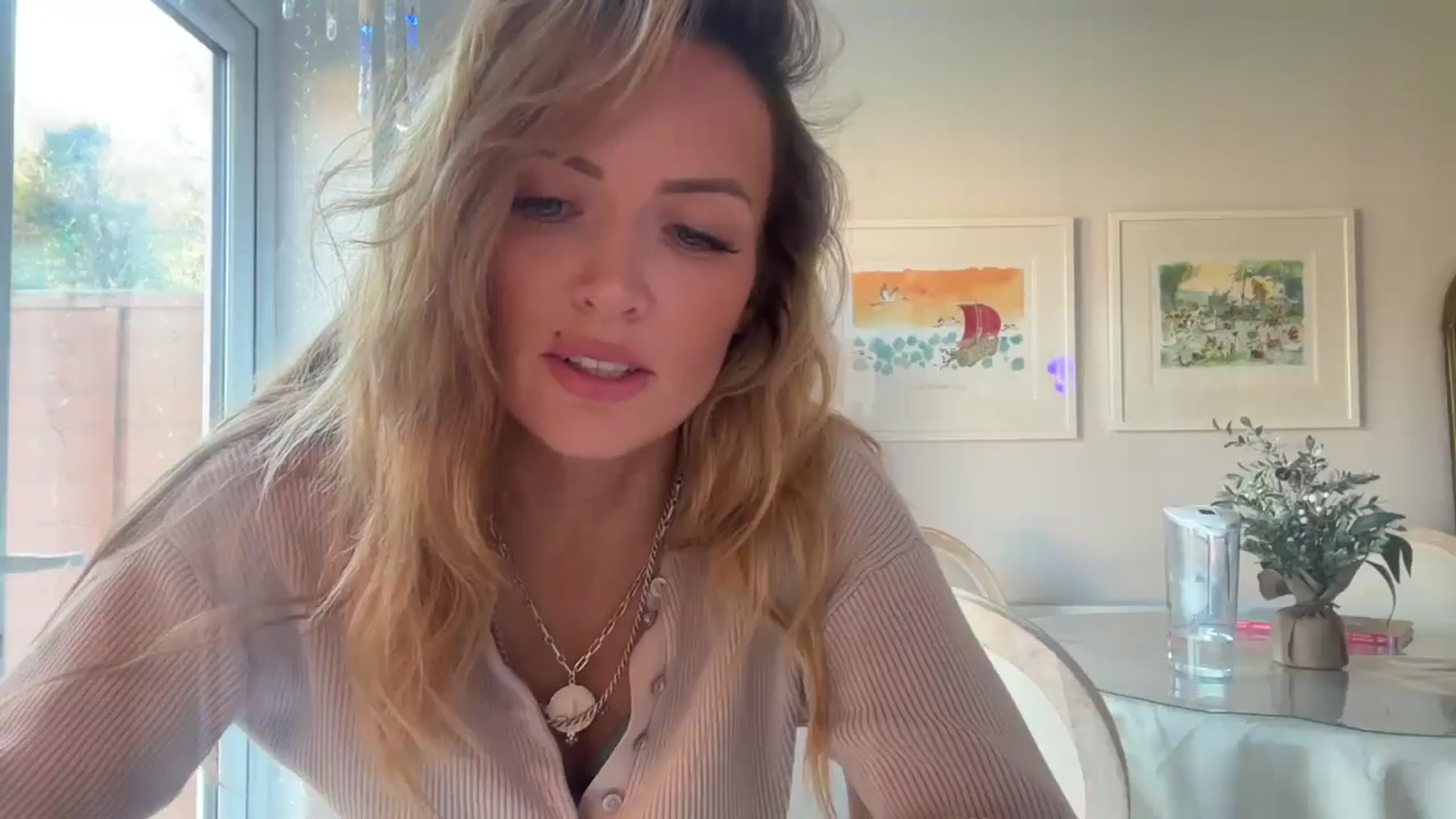 Gallery image thumbnail from Courtney's myfreecams stream on, 11/28/2025, 14:03 image 6 of 20