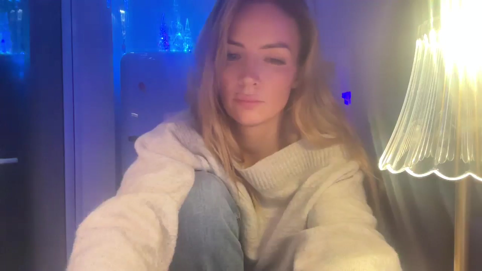 Gallery image thumbnail from Courtney's myfreecams stream on, 11/29/2025, 17:33 image 17 of 20