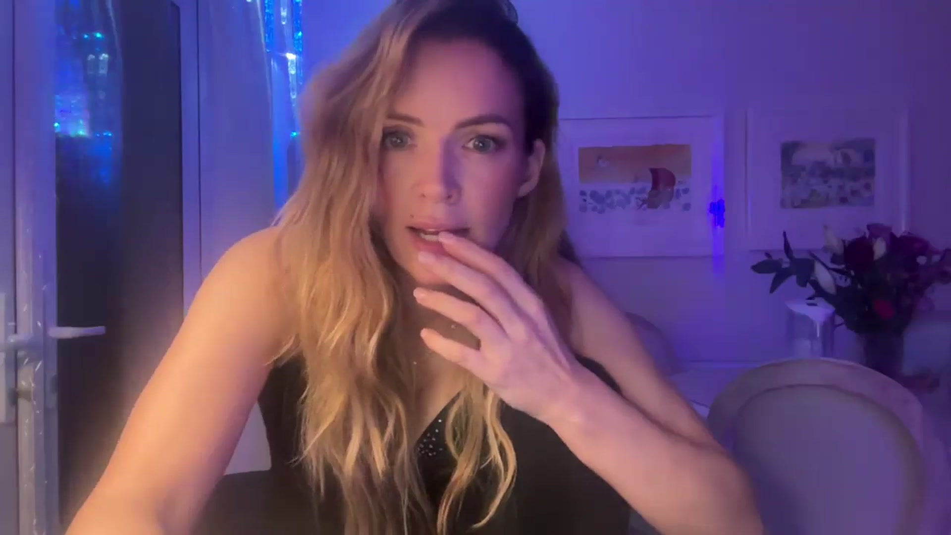 Gallery image thumbnail from Courtney's myfreecams stream on, 11/30/2025, 19:39 image 5 of 20