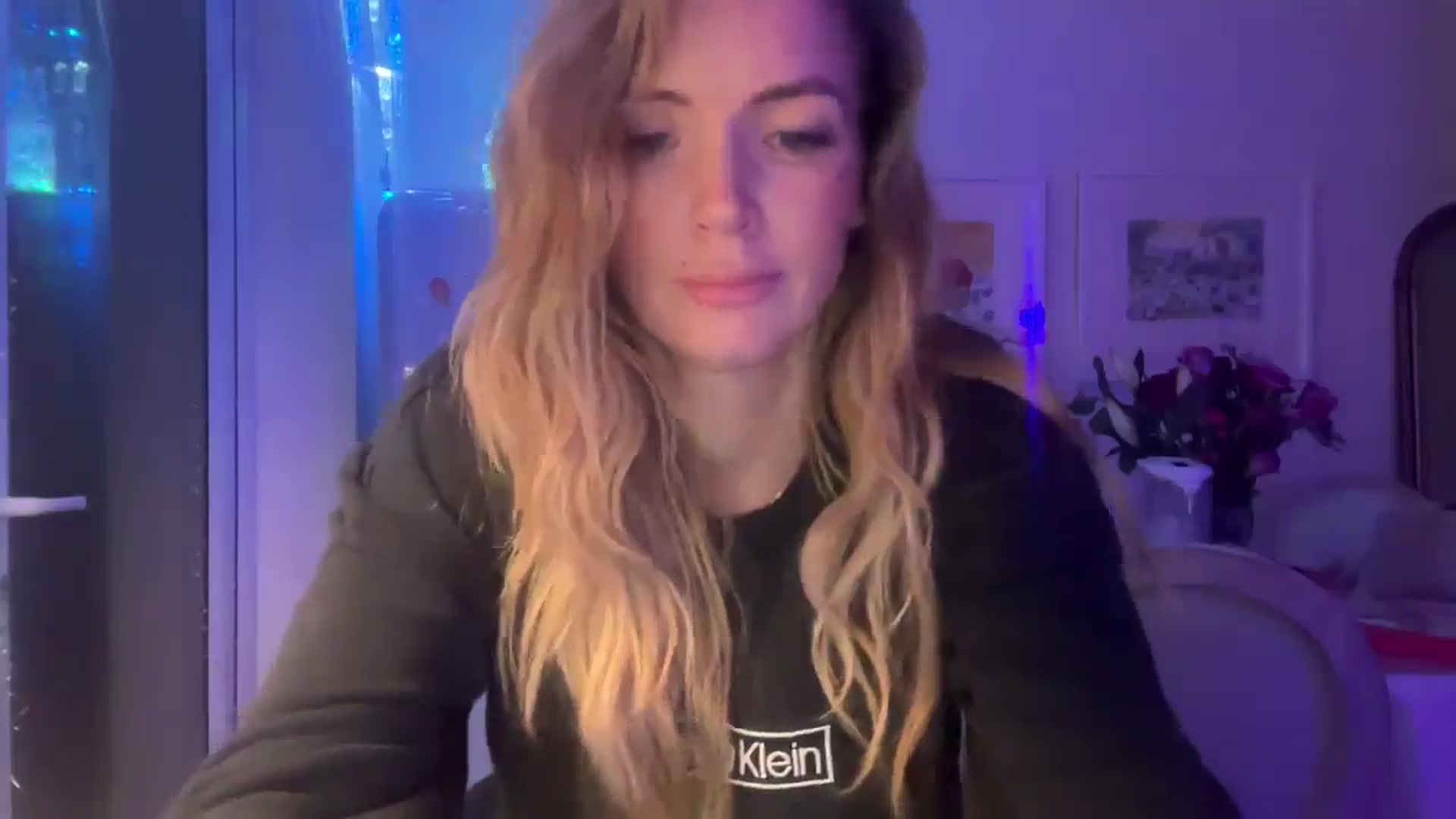 Gallery image thumbnail from Courtney's myfreecams stream on, 11/30/2025, 23:23 image 5 of 20