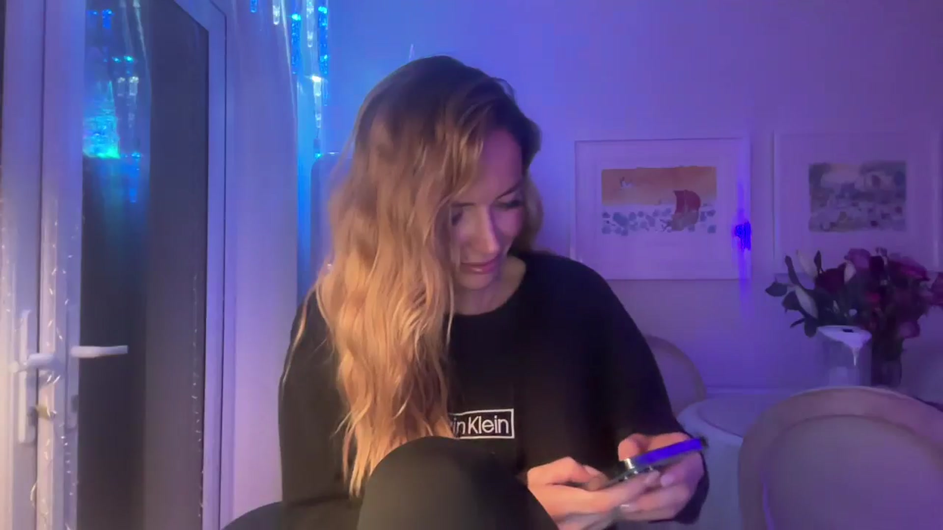 Gallery image thumbnail from Courtney's myfreecams stream on, 11/30/2025, 23:23 image 15 of 20