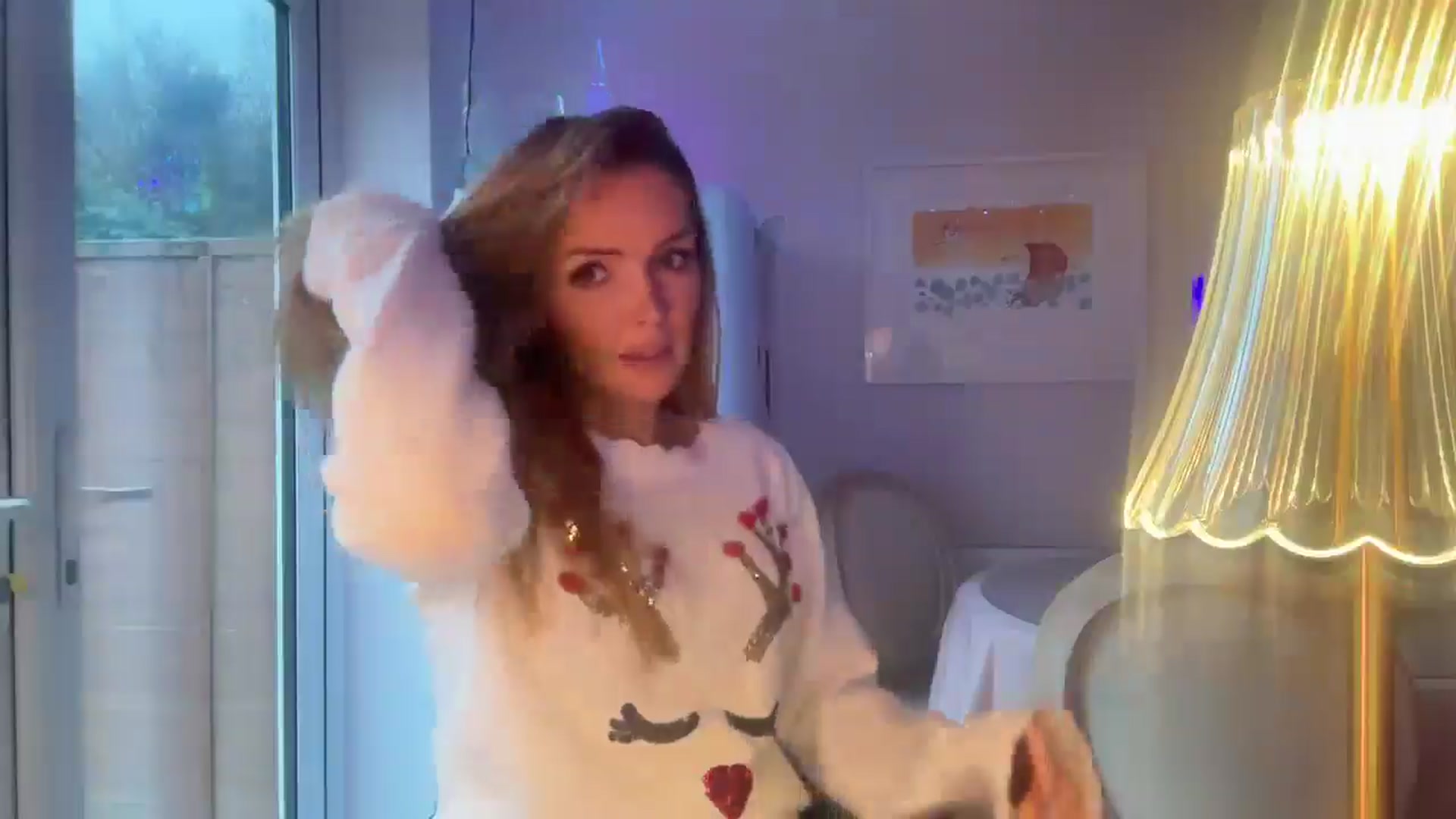 Gallery image thumbnail from Courtney's myfreecams stream on, 12/08/2025, 15:52 image 18 of 20