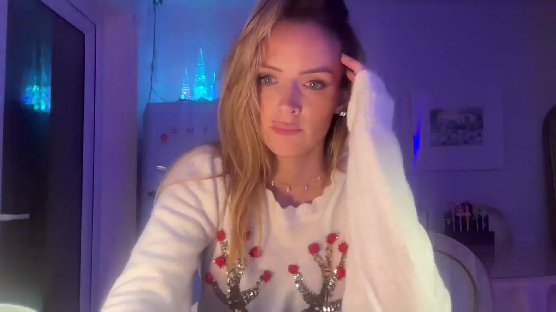 Gallery image thumbnail from Courtney's myfreecams stream on, 12/08/2025, 18:15 image 16 of 20