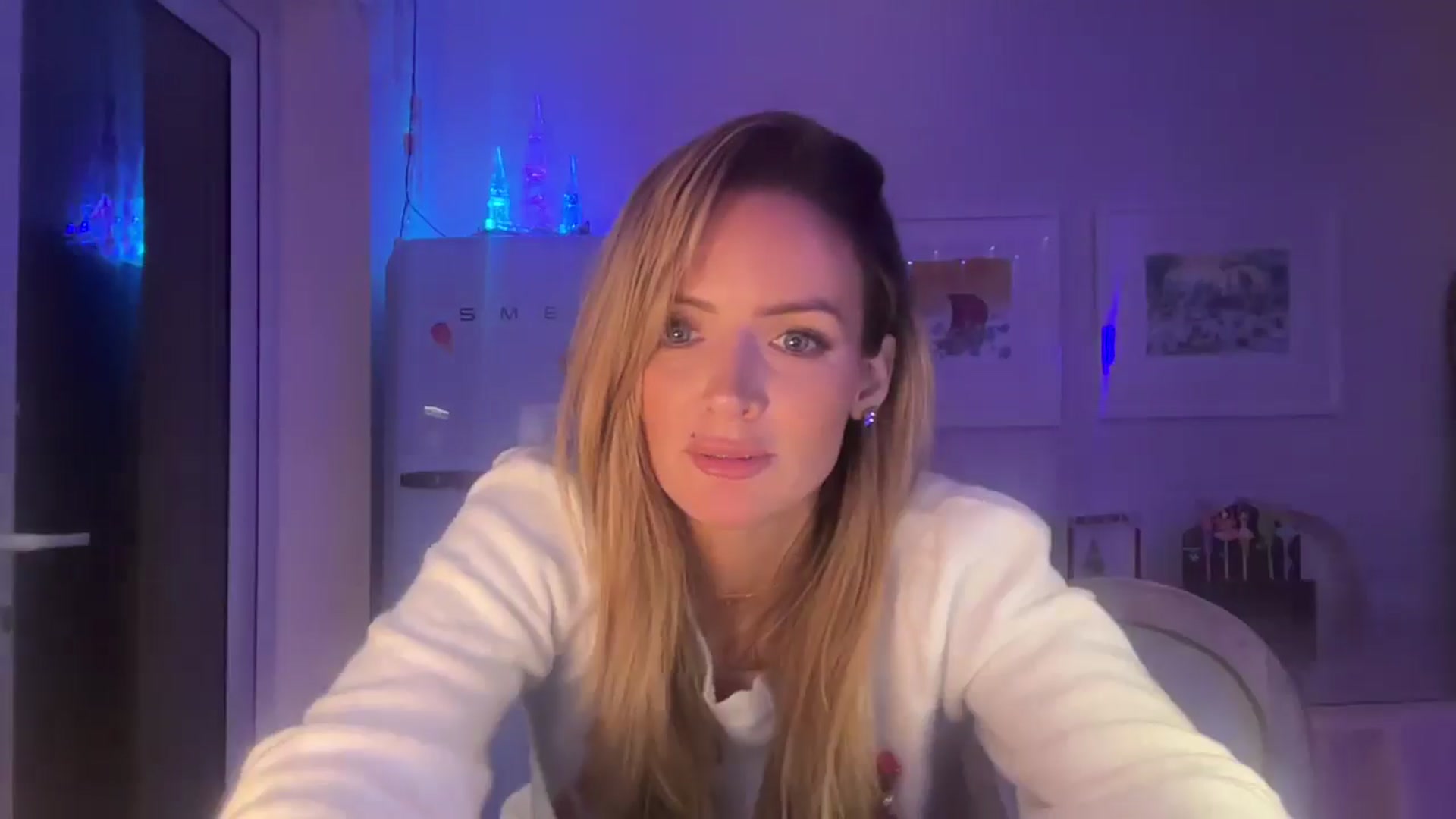 Gallery image thumbnail from Courtney's myfreecams stream on, 12/08/2025, 18:15 image 2 of 20