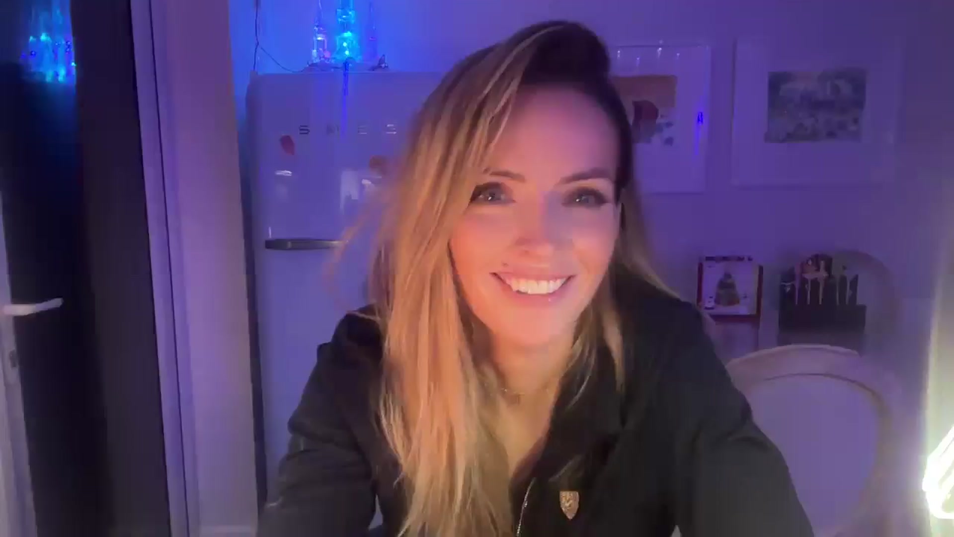 Gallery image thumbnail from Courtney's myfreecams stream on, 12/08/2025, 21:24 image 15 of 20