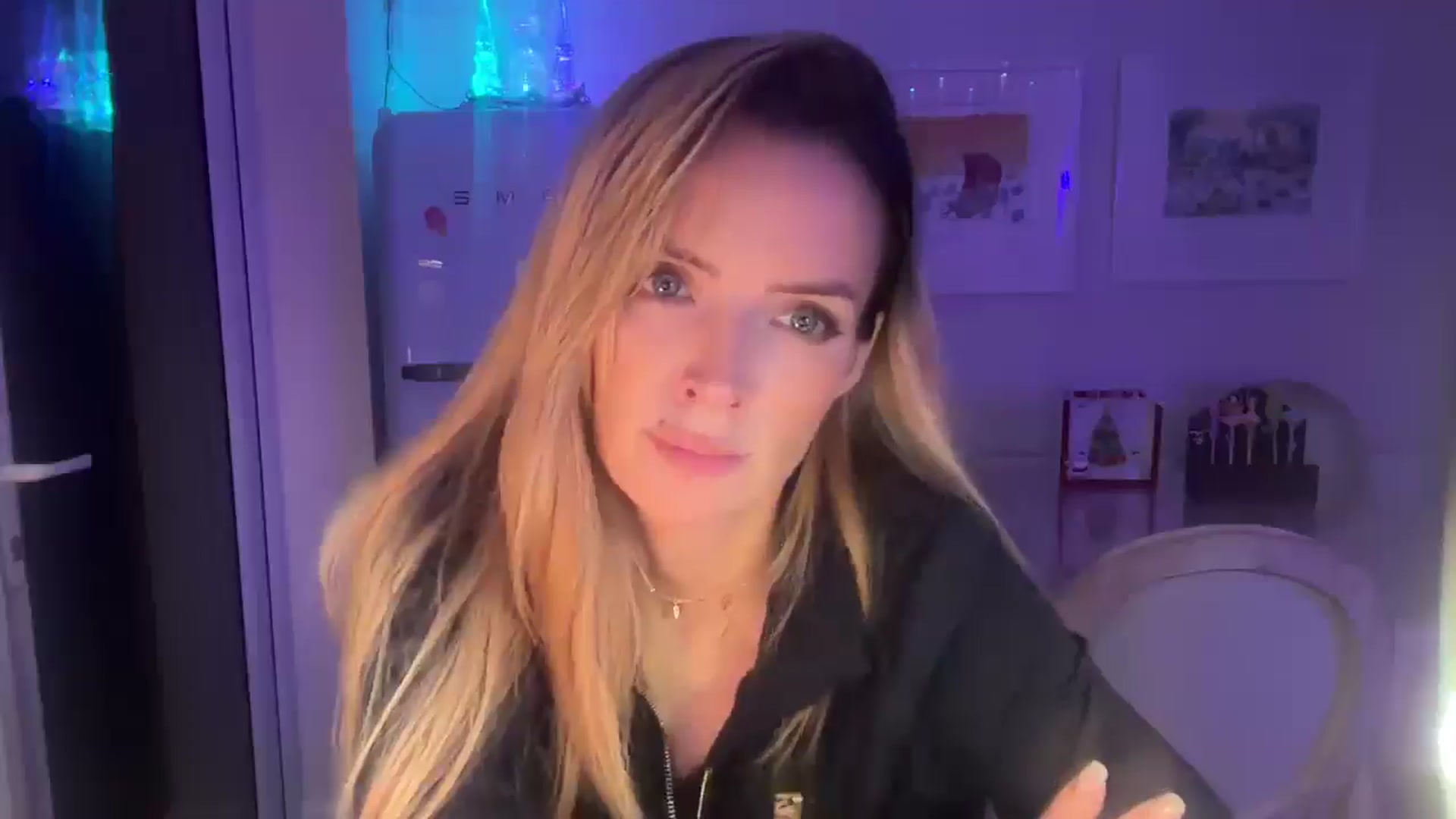 Gallery image thumbnail from Courtney's myfreecams stream on, 12/08/2025, 21:24 image 18 of 20
