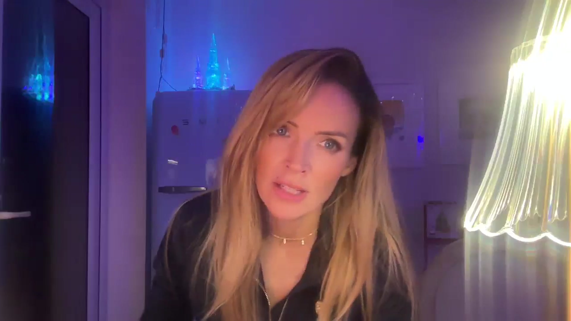 Gallery image thumbnail from Courtney's myfreecams stream on, 12/08/2025, 21:49 image 3 of 20